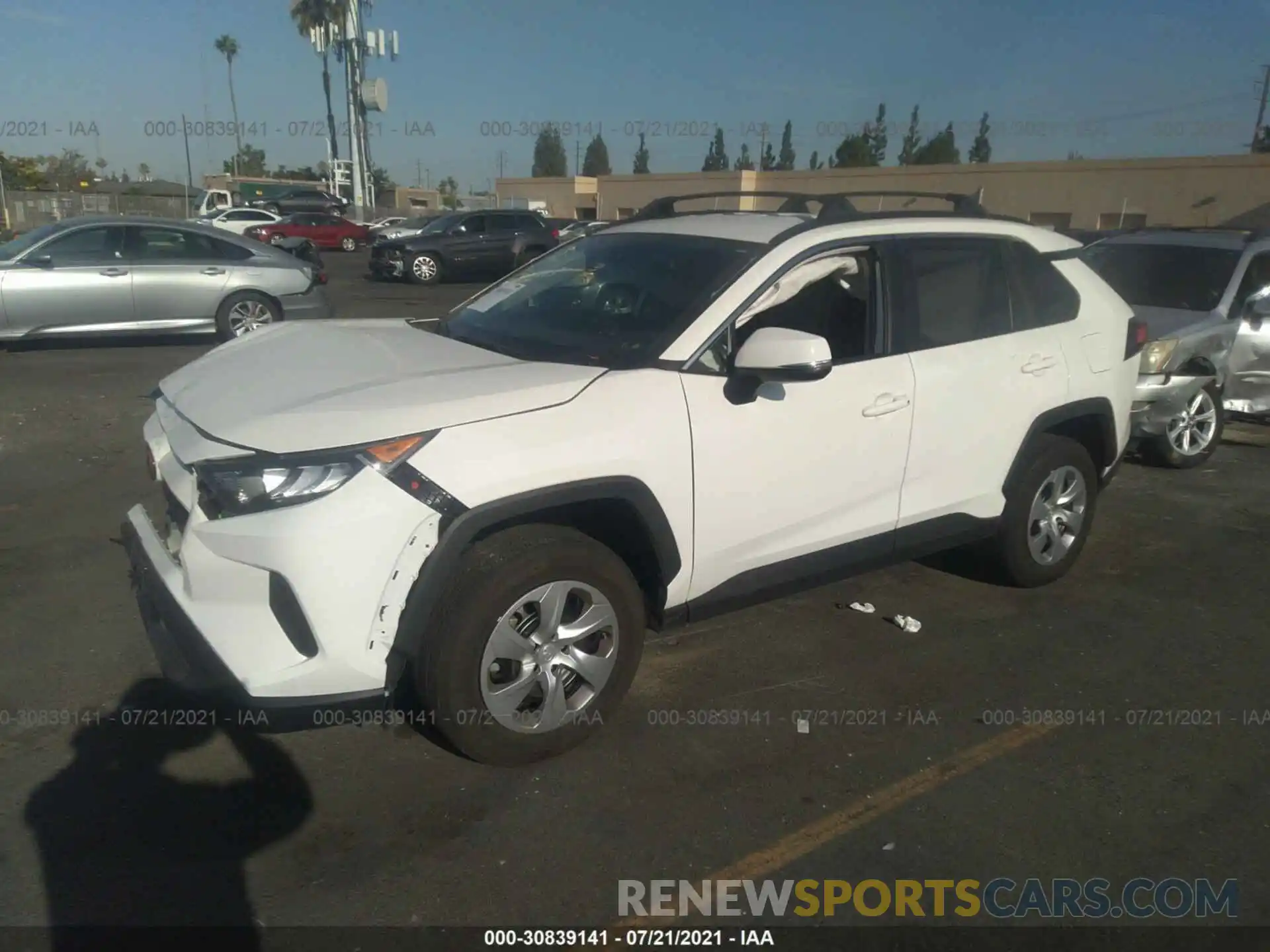 2 Photograph of a damaged car 2T3K1RFV0LW062026 TOYOTA RAV4 2020