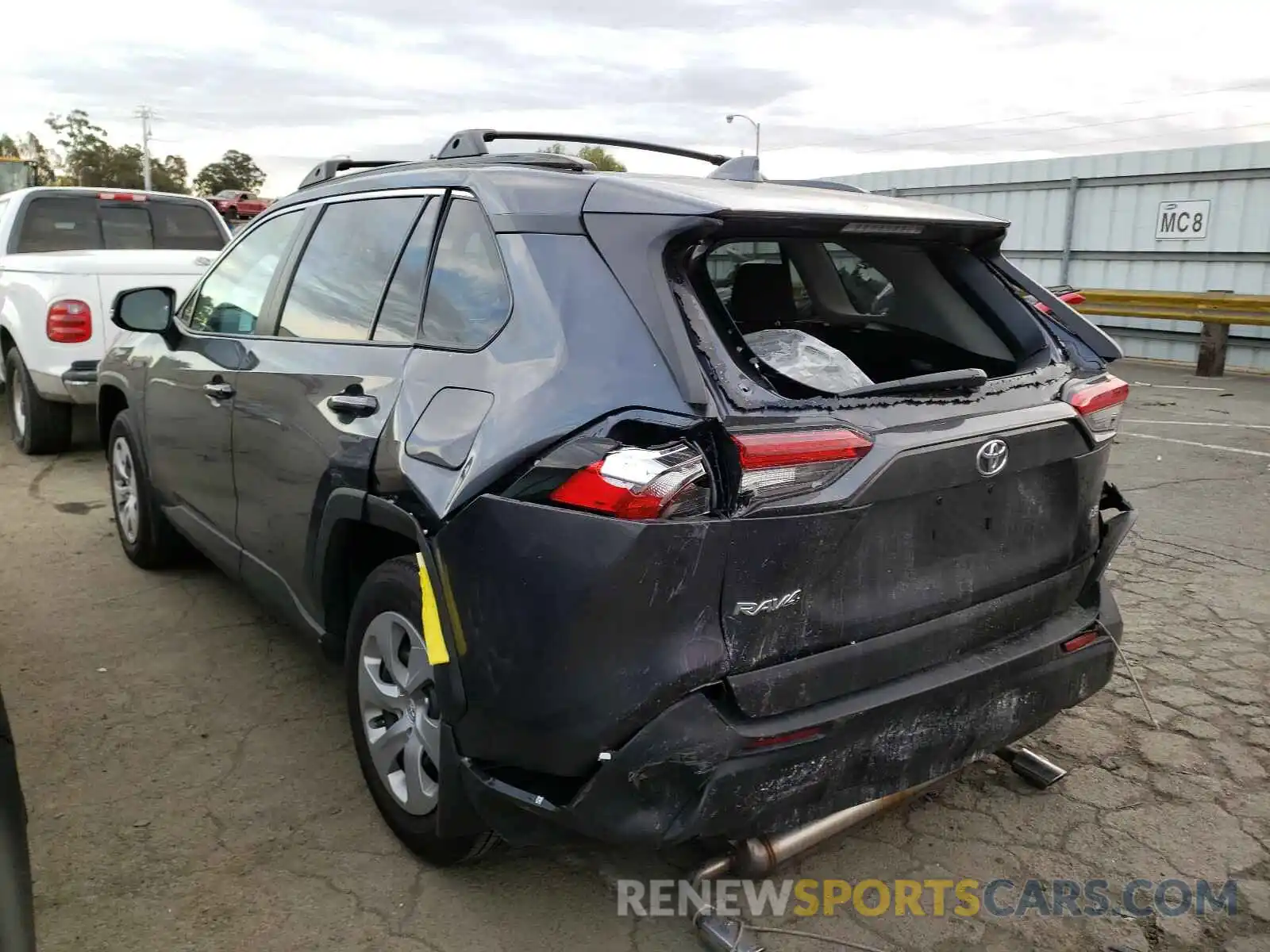 3 Photograph of a damaged car 2T3K1RFV0LW099108 TOYOTA RAV4 2020