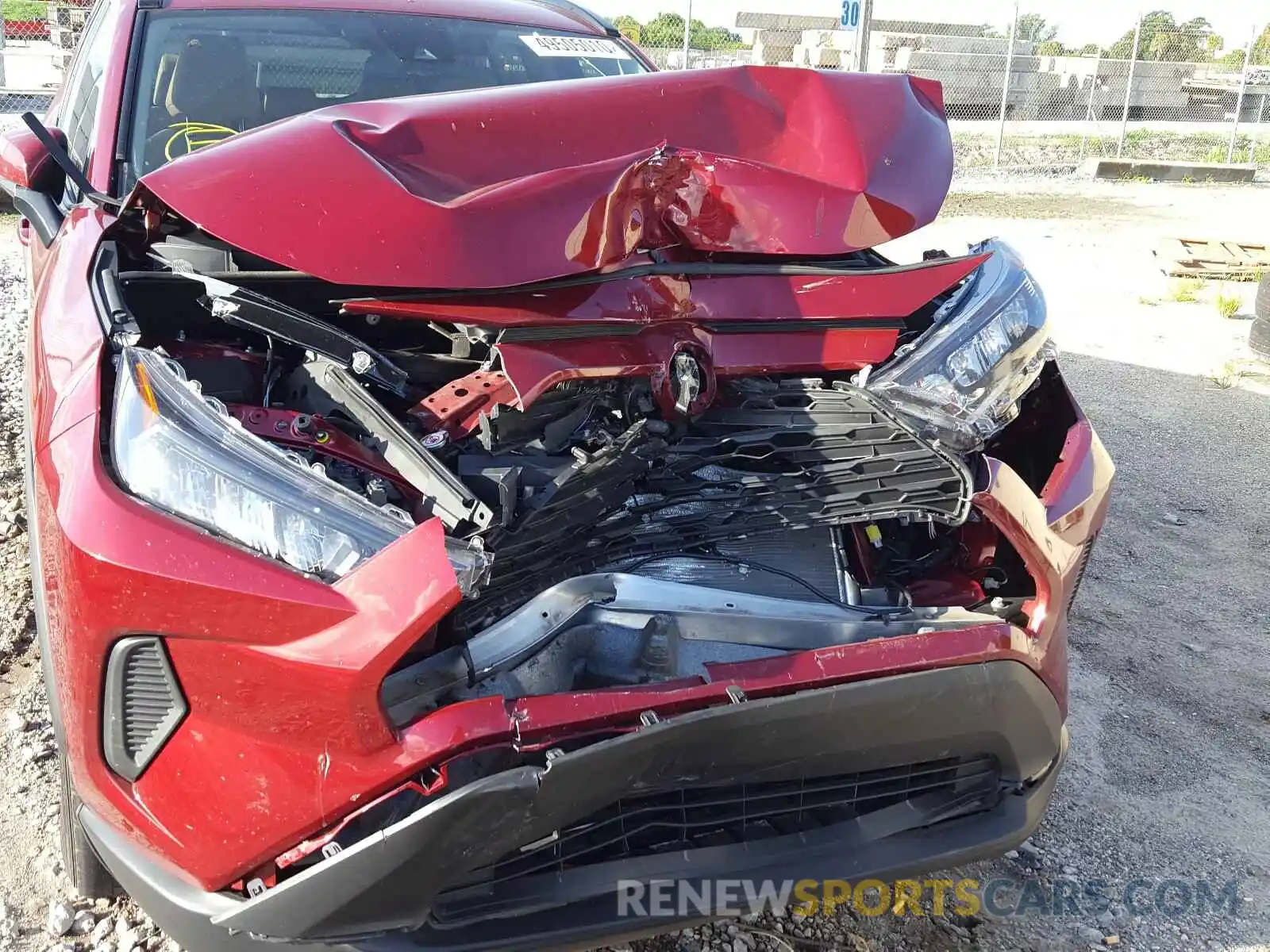 9 Photograph of a damaged car 2T3K1RFV1LC039260 TOYOTA RAV4 2020