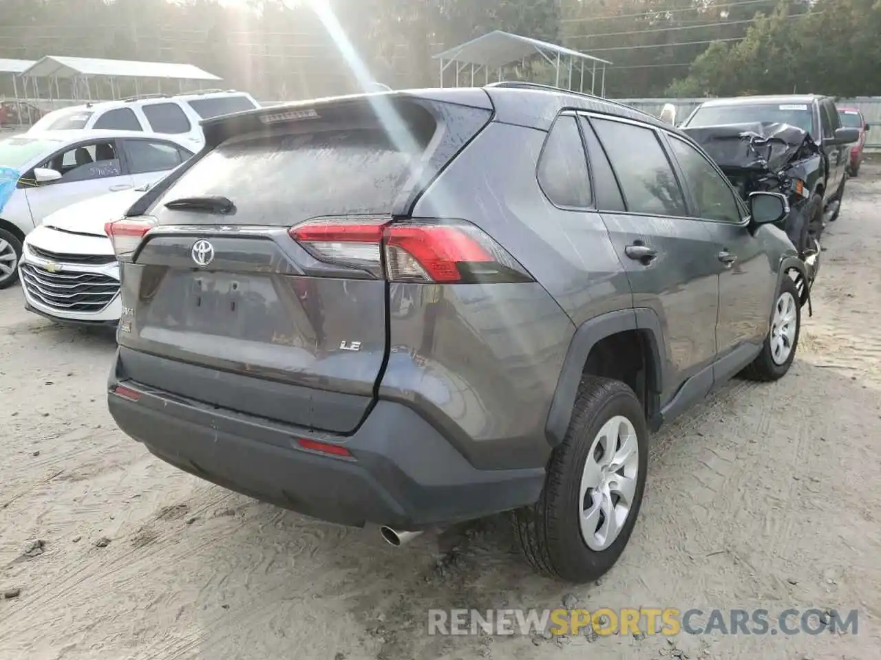 4 Photograph of a damaged car 2T3K1RFV2LC082635 TOYOTA RAV4 2020