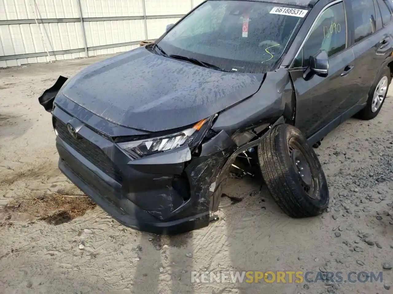 9 Photograph of a damaged car 2T3K1RFV2LC082635 TOYOTA RAV4 2020