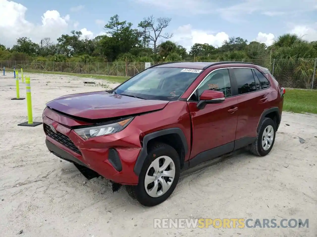 2 Photograph of a damaged car 2T3K1RFV2LW062058 TOYOTA RAV4 2020