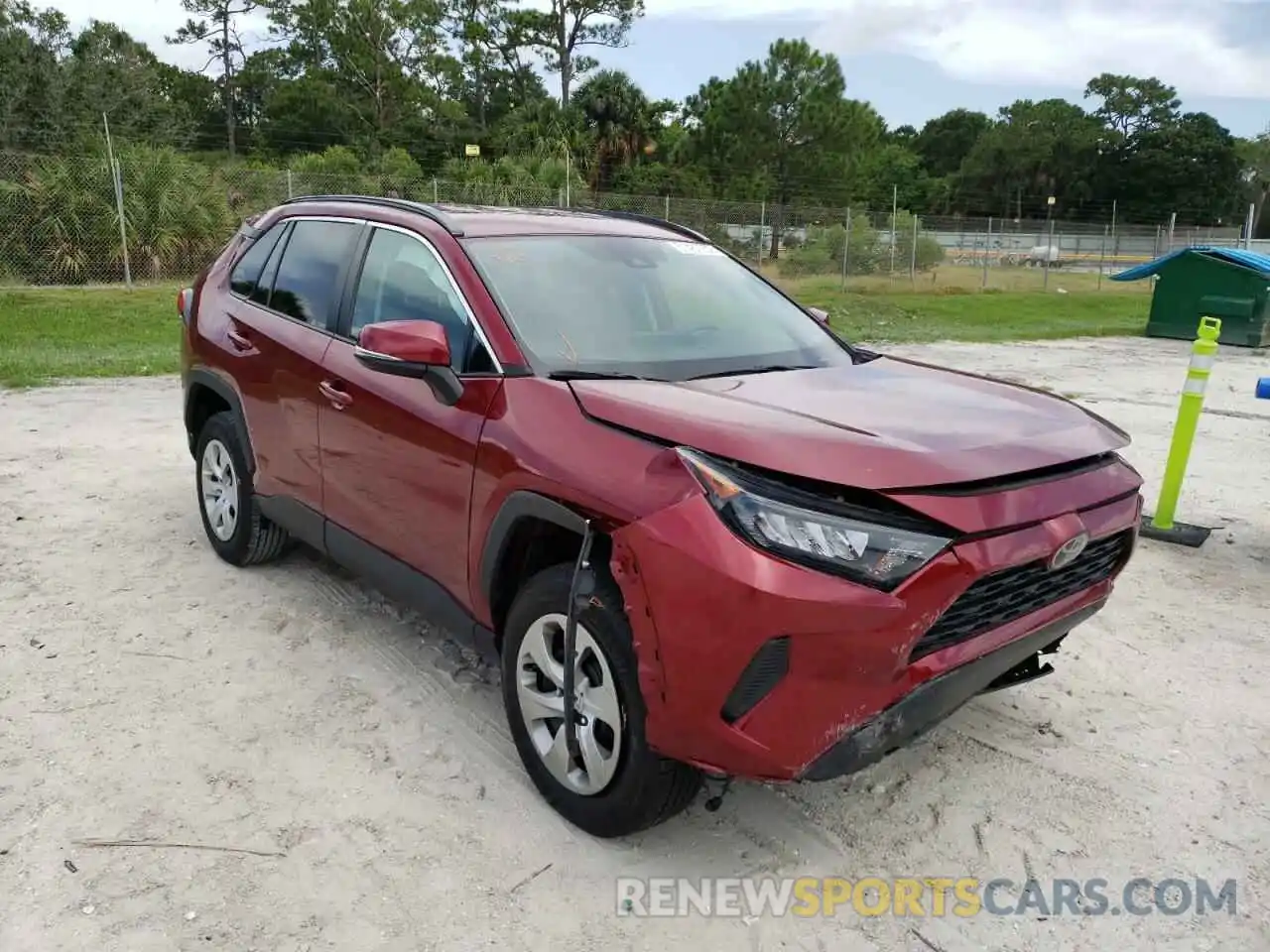 9 Photograph of a damaged car 2T3K1RFV2LW062058 TOYOTA RAV4 2020