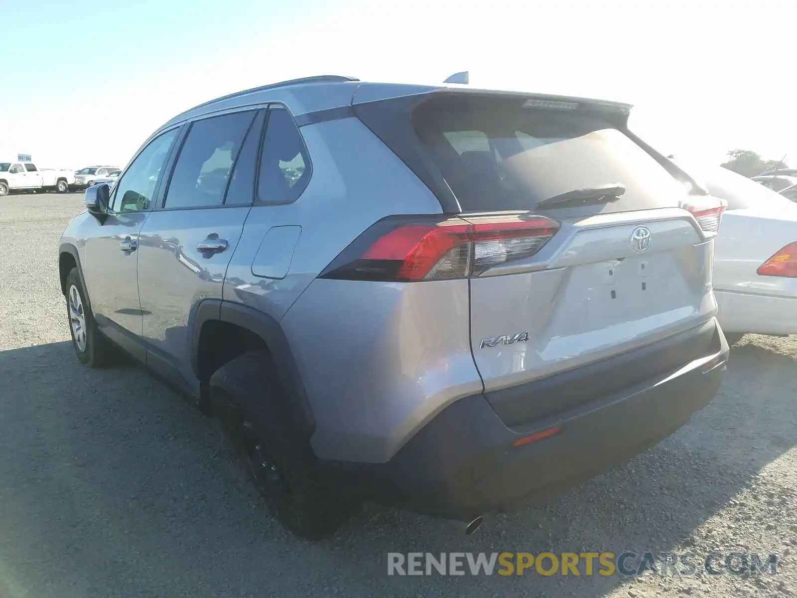 3 Photograph of a damaged car 2T3K1RFV3LC035789 TOYOTA RAV4 2020