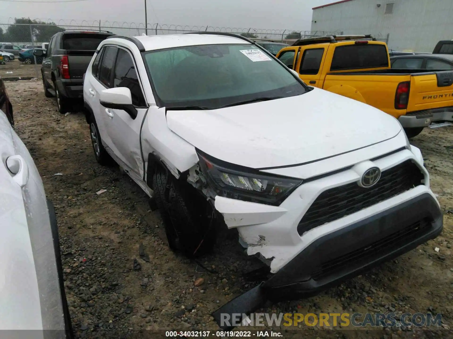 1 Photograph of a damaged car 2T3K1RFV3LC041818 TOYOTA RAV4 2020