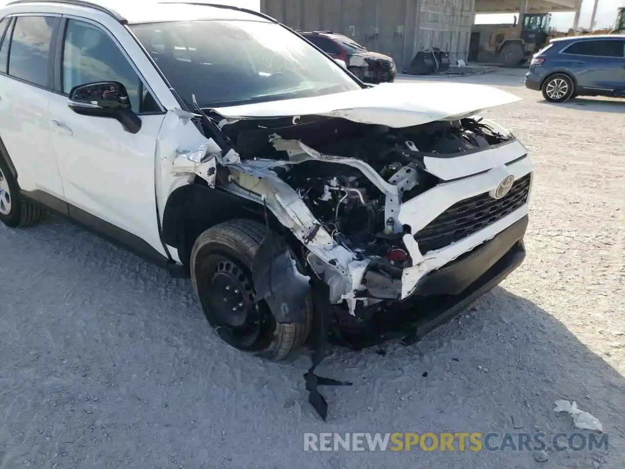 9 Photograph of a damaged car 2T3K1RFV3LC068954 TOYOTA RAV4 2020