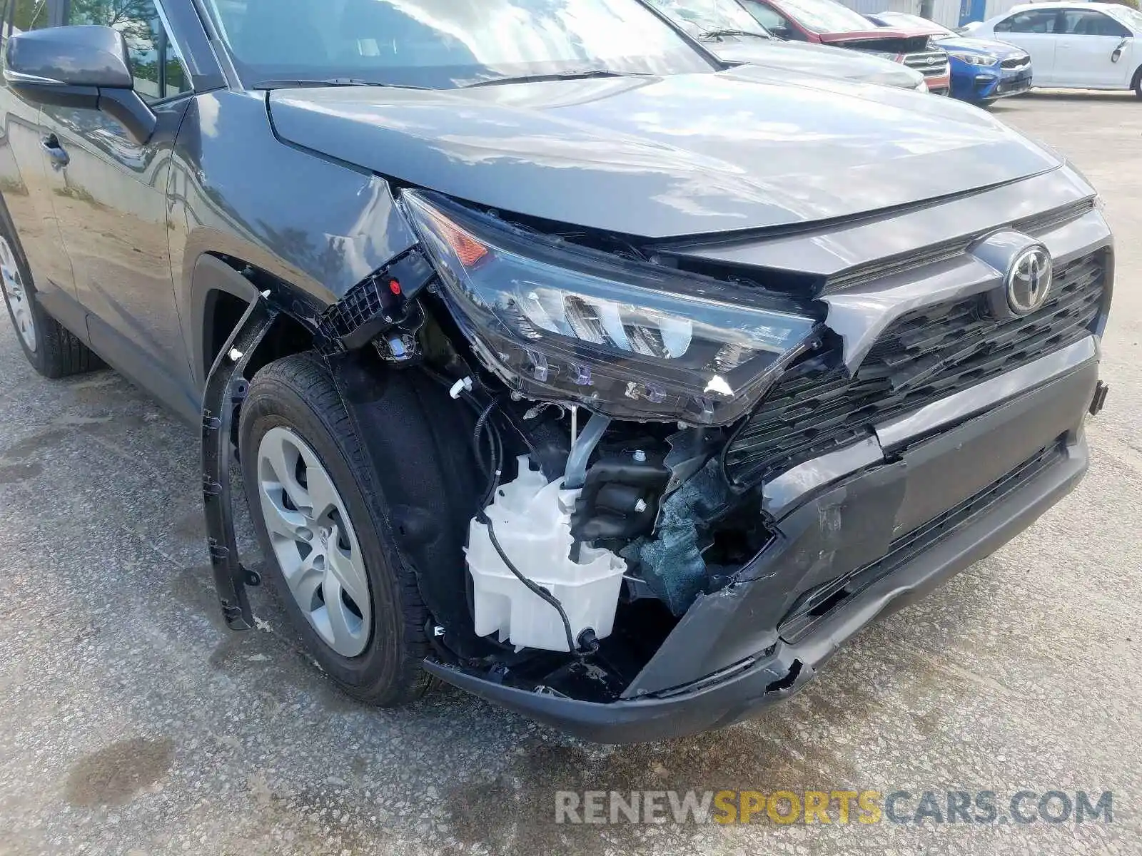 9 Photograph of a damaged car 2T3K1RFV4LC038944 TOYOTA RAV4 2020