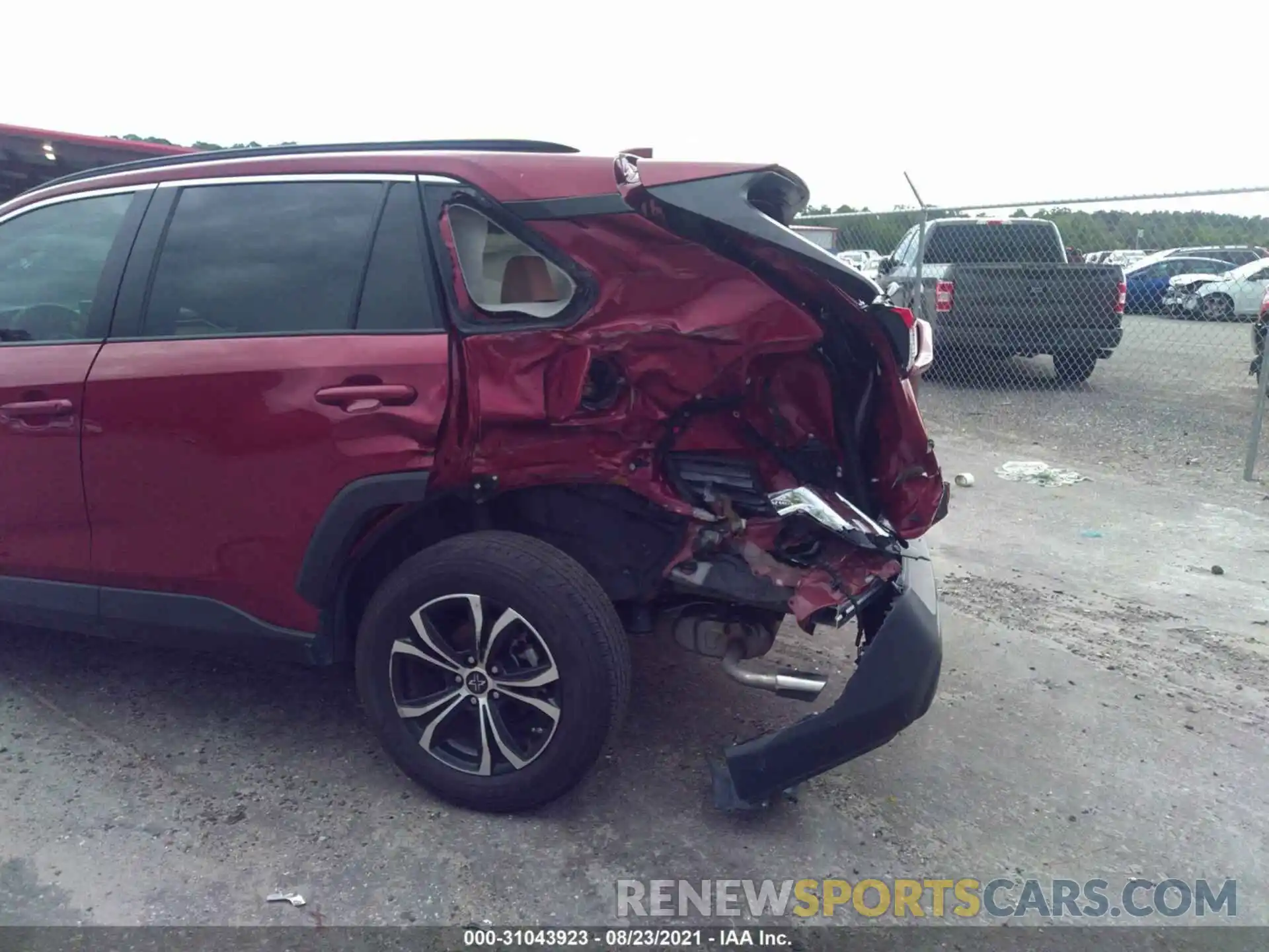 6 Photograph of a damaged car 2T3K1RFV4LC063858 TOYOTA RAV4 2020