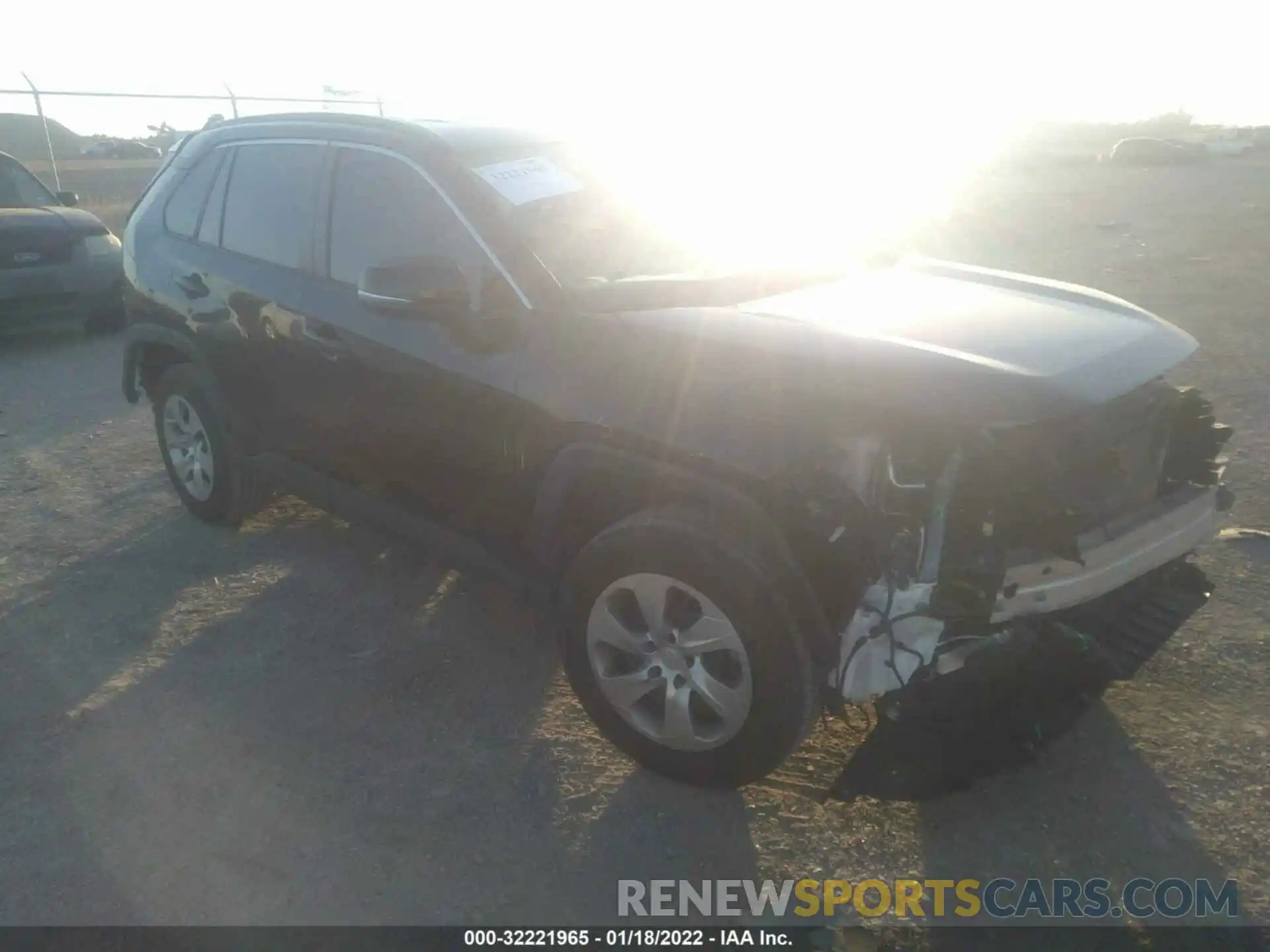 1 Photograph of a damaged car 2T3K1RFV5LC040329 TOYOTA RAV4 2020