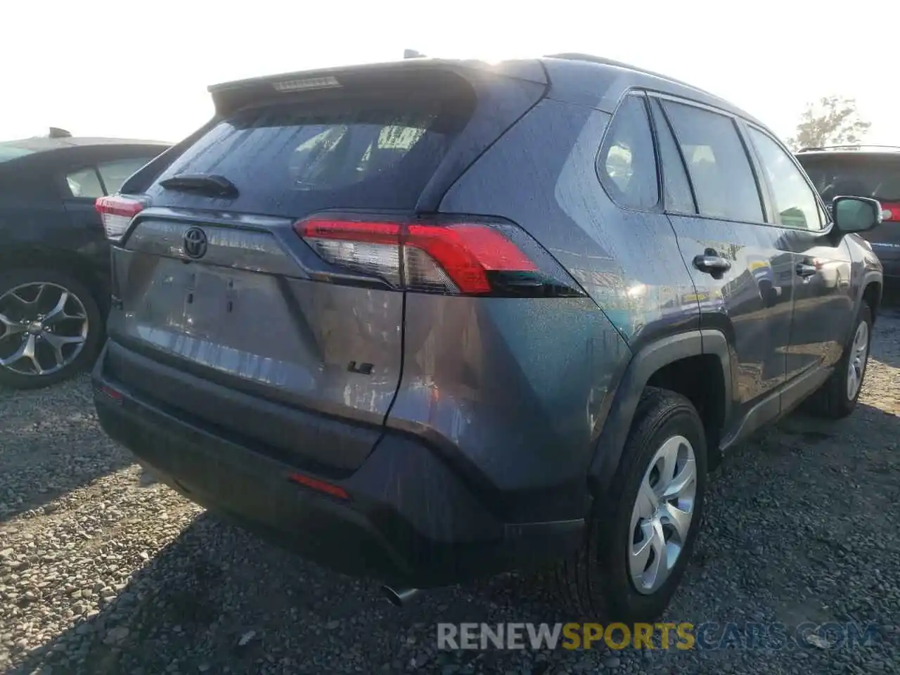 4 Photograph of a damaged car 2T3K1RFV5LC045174 TOYOTA RAV4 2020