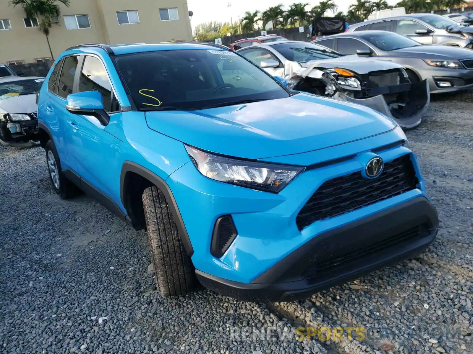 1 Photograph of a damaged car 2T3K1RFV6LC038329 TOYOTA RAV4 2020