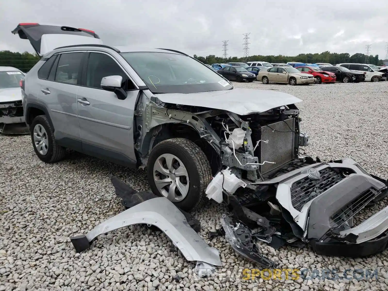 1 Photograph of a damaged car 2T3K1RFV6LC065708 TOYOTA RAV4 2020