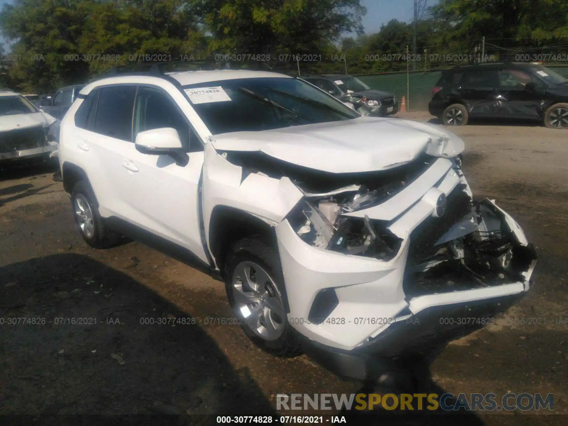 1 Photograph of a damaged car 2T3K1RFV6LW097895 TOYOTA RAV4 2020