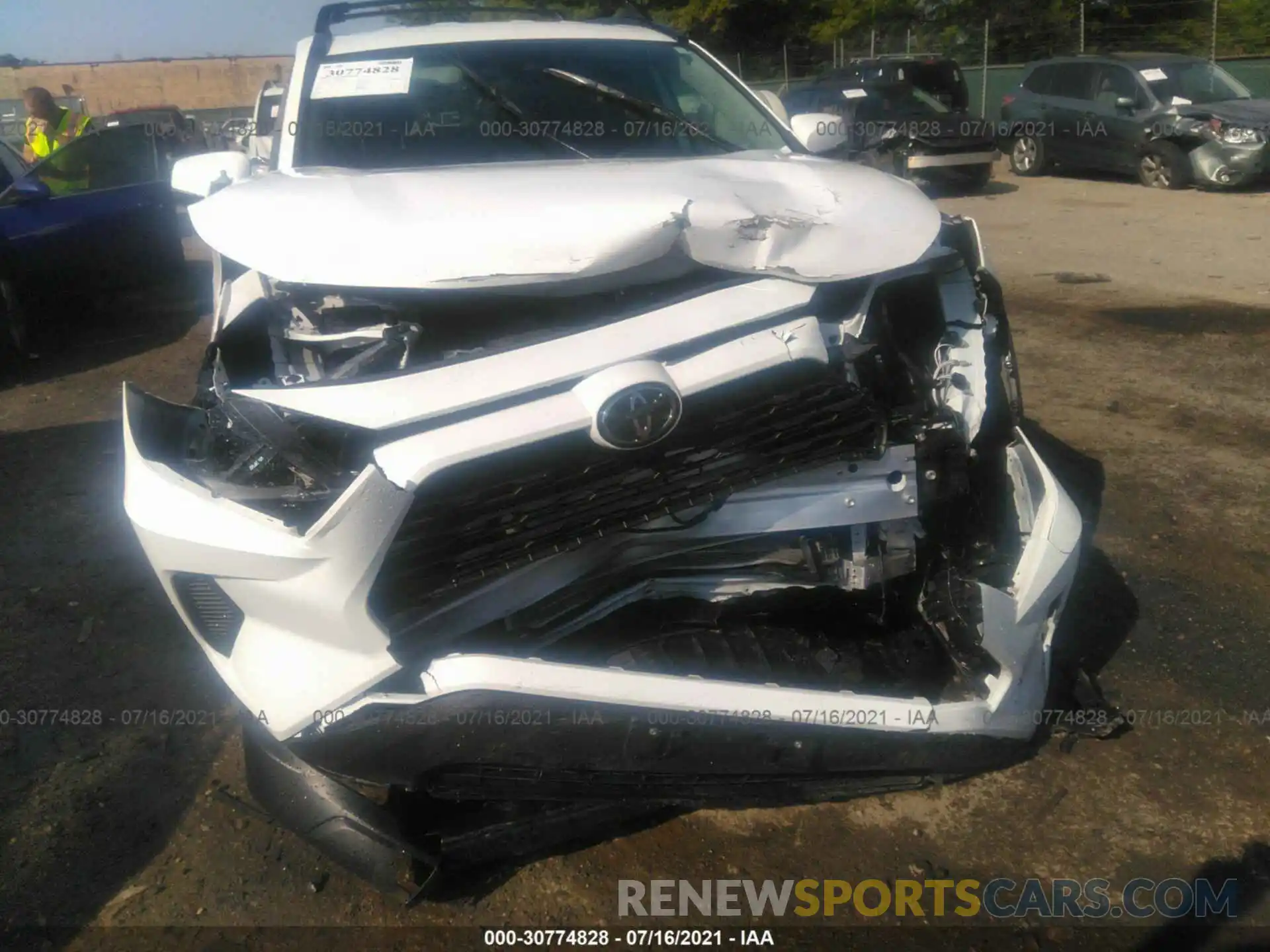 6 Photograph of a damaged car 2T3K1RFV6LW097895 TOYOTA RAV4 2020