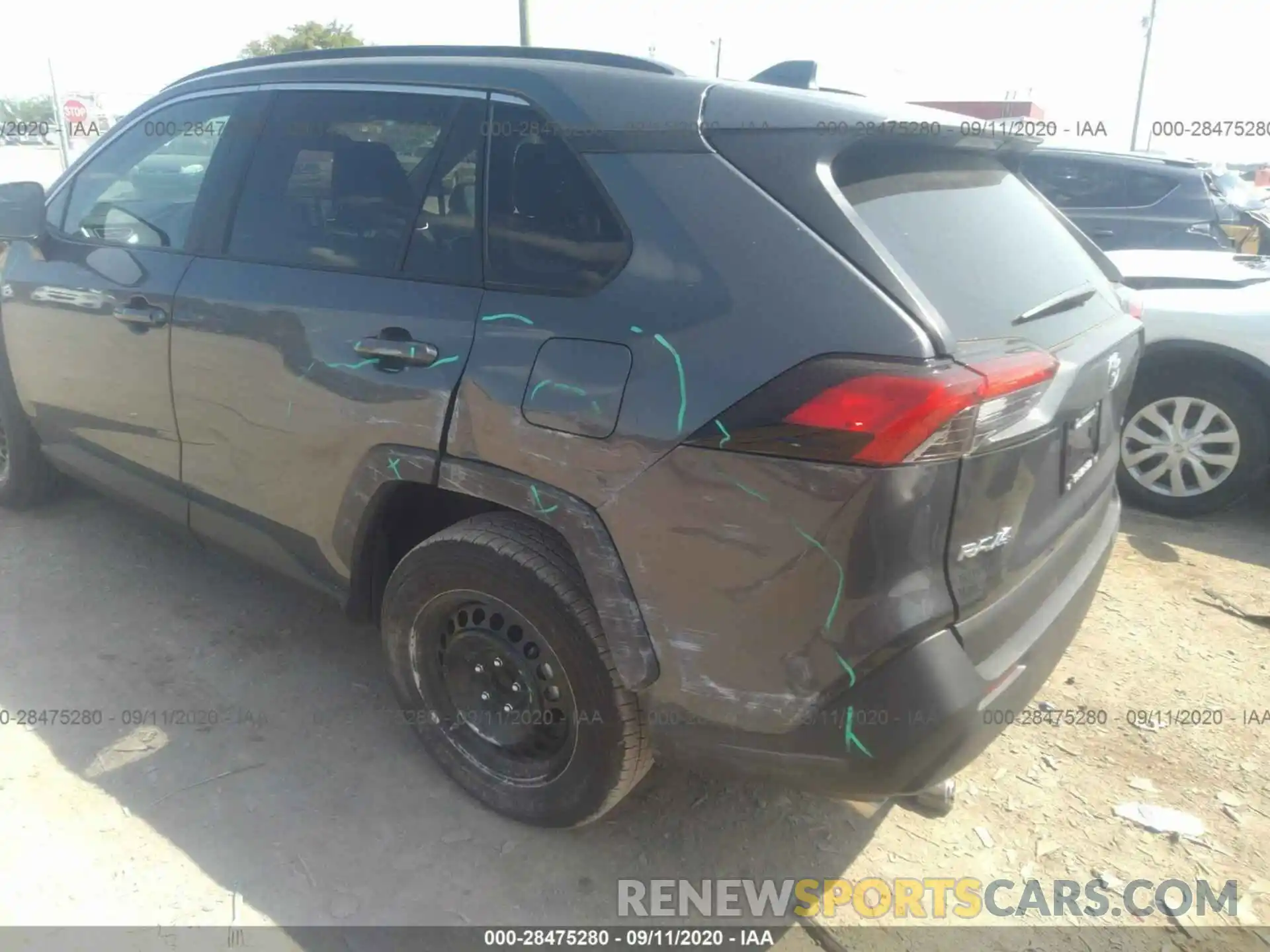 3 Фотография поврежденного автомобиля 2T3K1RFV7LC064289 TOYOTA RAV4 2020