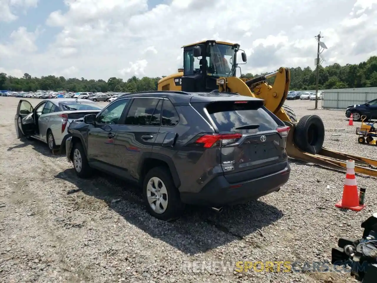 3 Photograph of a damaged car 2T3K1RFV7LC076989 TOYOTA RAV4 2020