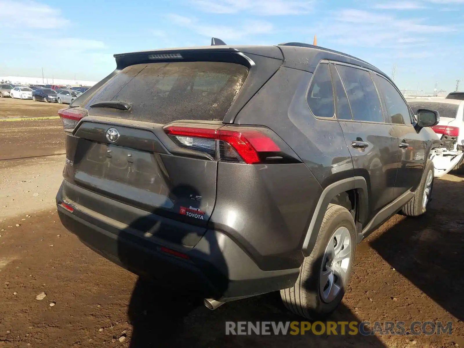 4 Photograph of a damaged car 2T3K1RFV7LW059186 TOYOTA RAV4 2020