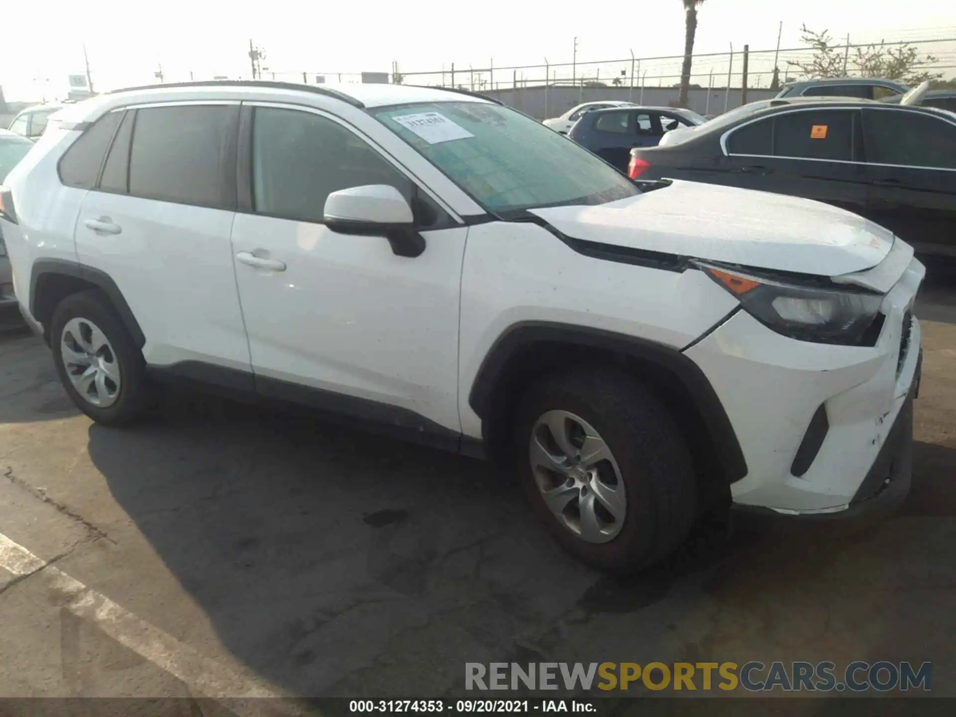 1 Photograph of a damaged car 2T3K1RFV7LW076103 TOYOTA RAV4 2020