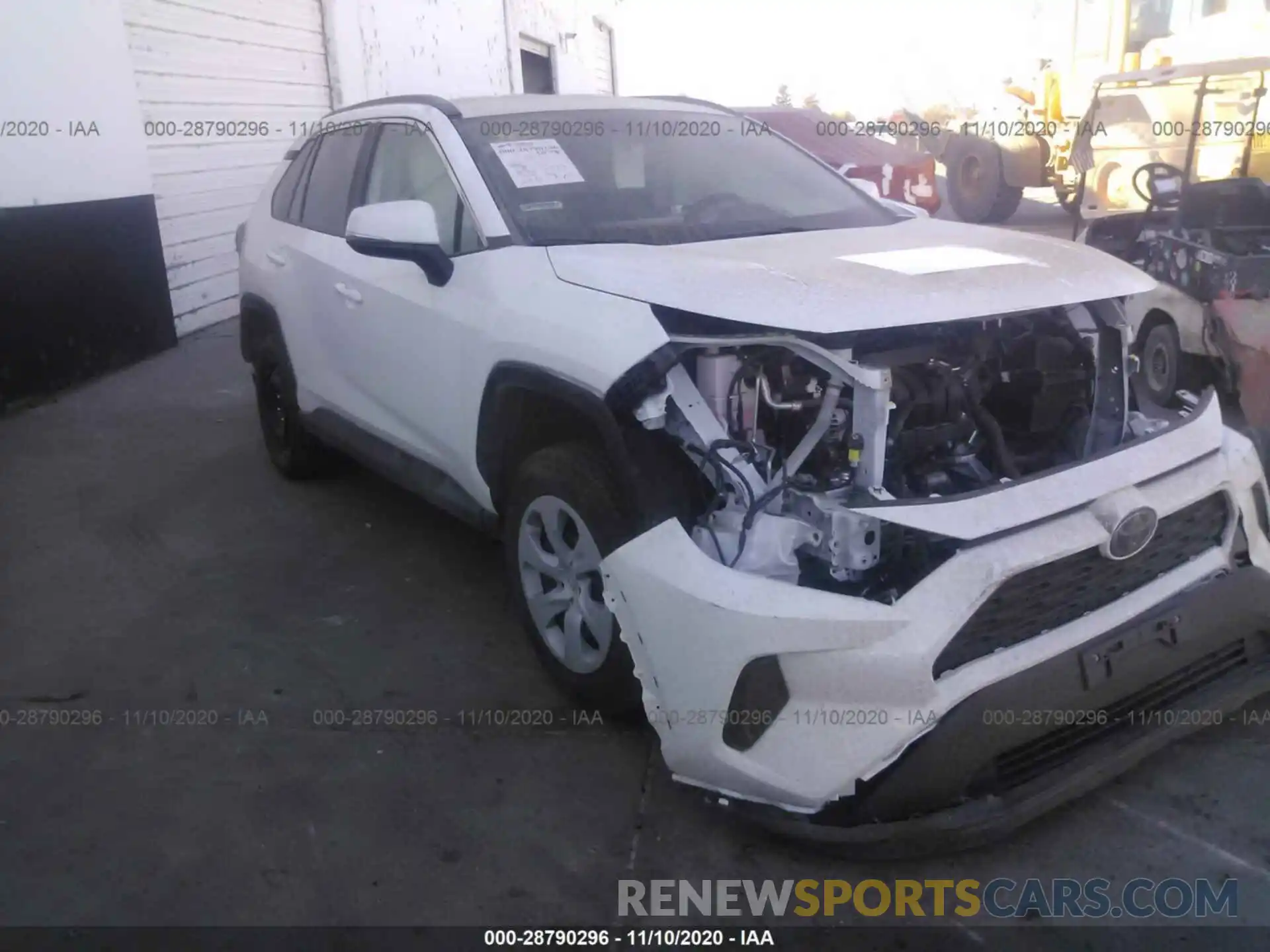 1 Photograph of a damaged car 2T3K1RFV7LW085304 TOYOTA RAV4 2020