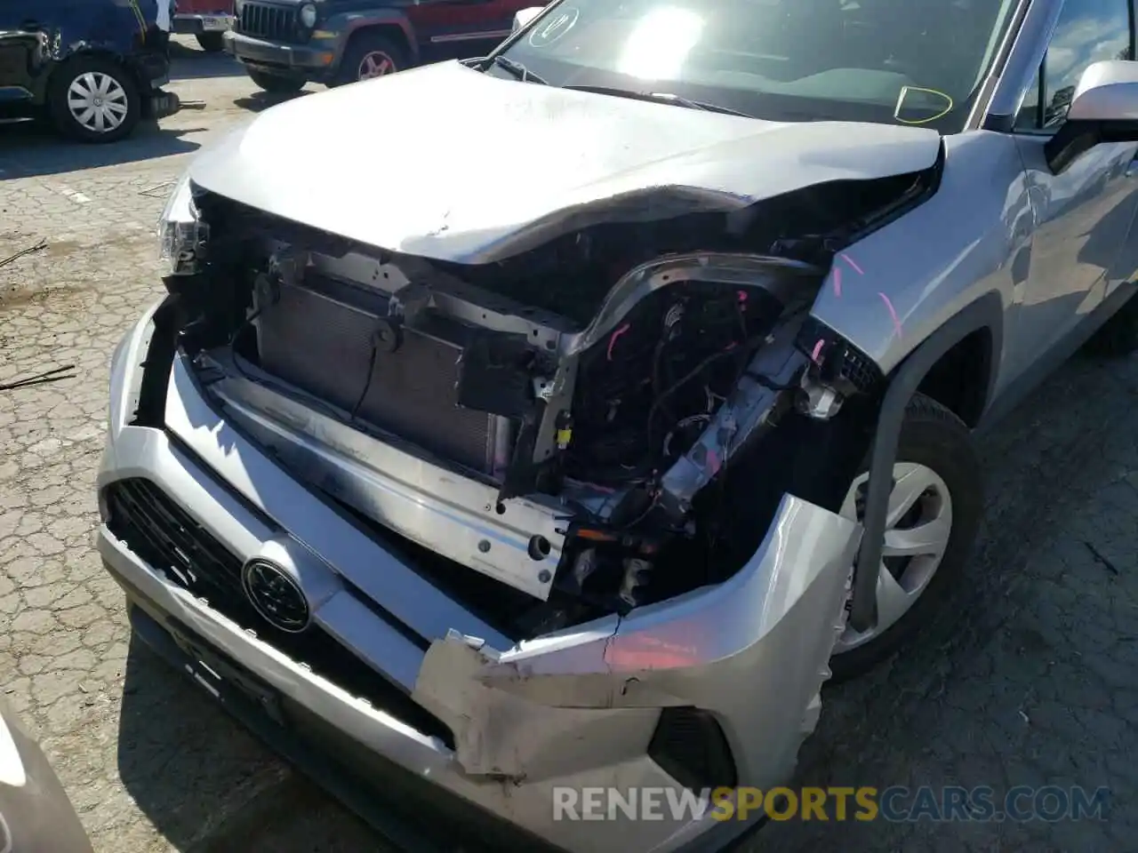 9 Photograph of a damaged car 2T3K1RFV8LW070276 TOYOTA RAV4 2020