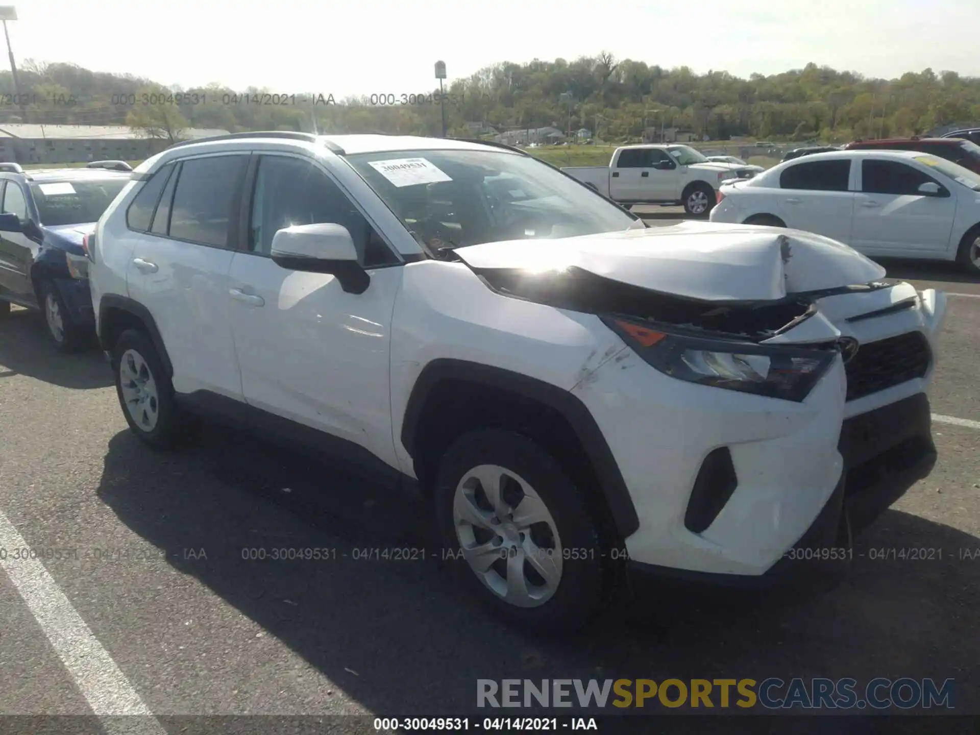 1 Photograph of a damaged car 2T3K1RFV8LW090463 TOYOTA RAV4 2020