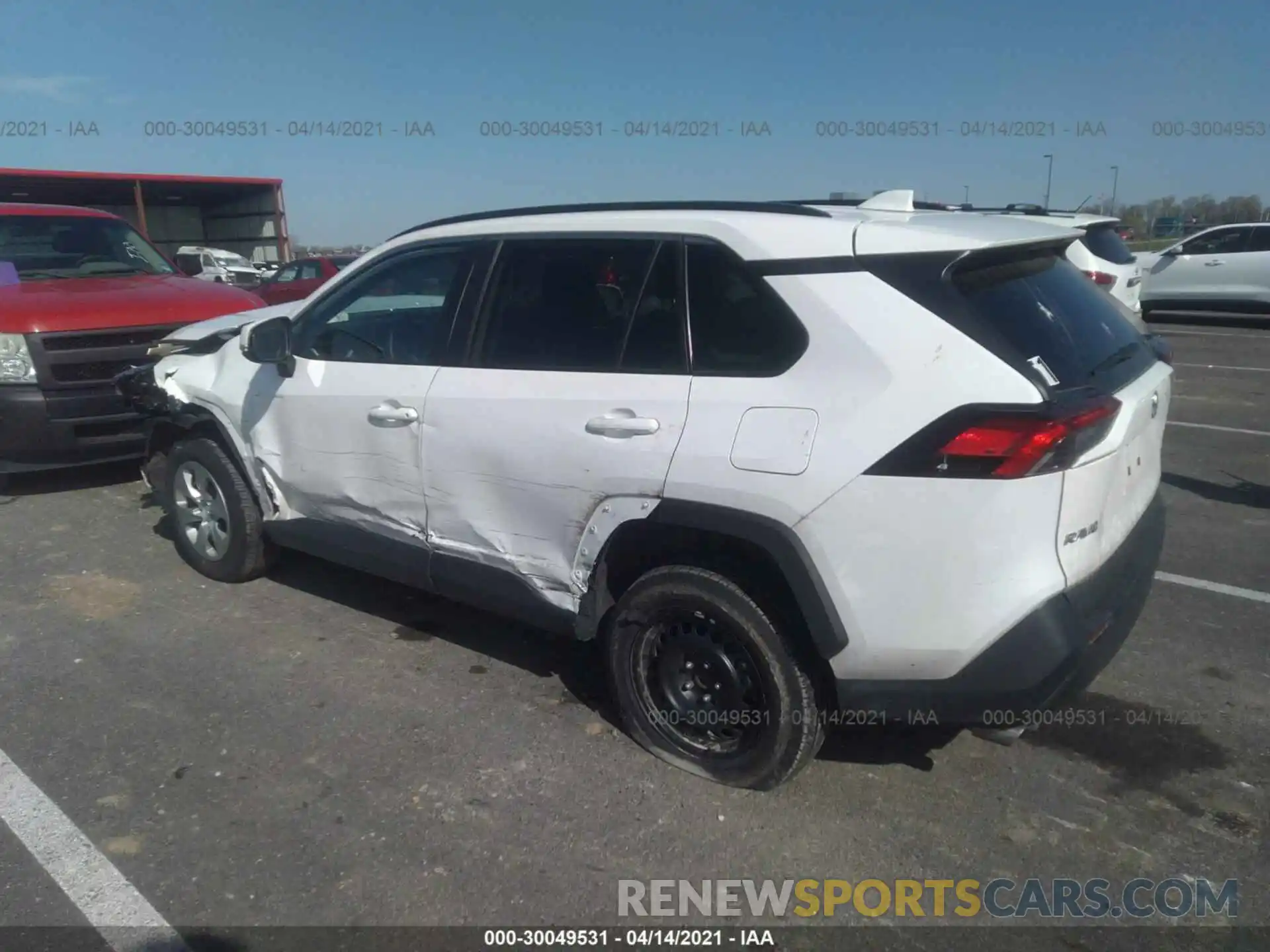 3 Photograph of a damaged car 2T3K1RFV8LW090463 TOYOTA RAV4 2020