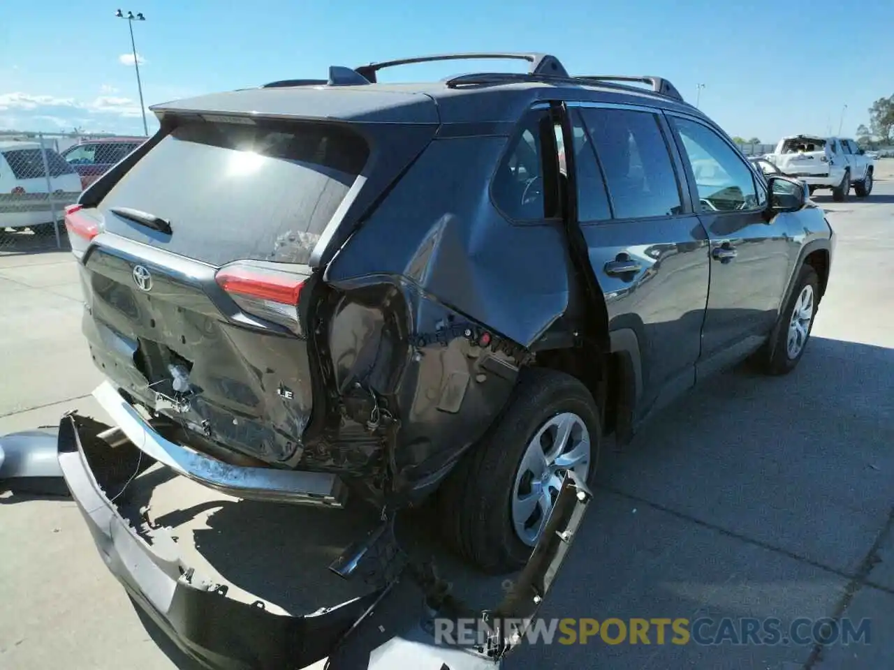 4 Photograph of a damaged car 2T3K1RFV9LW082646 TOYOTA RAV4 2020