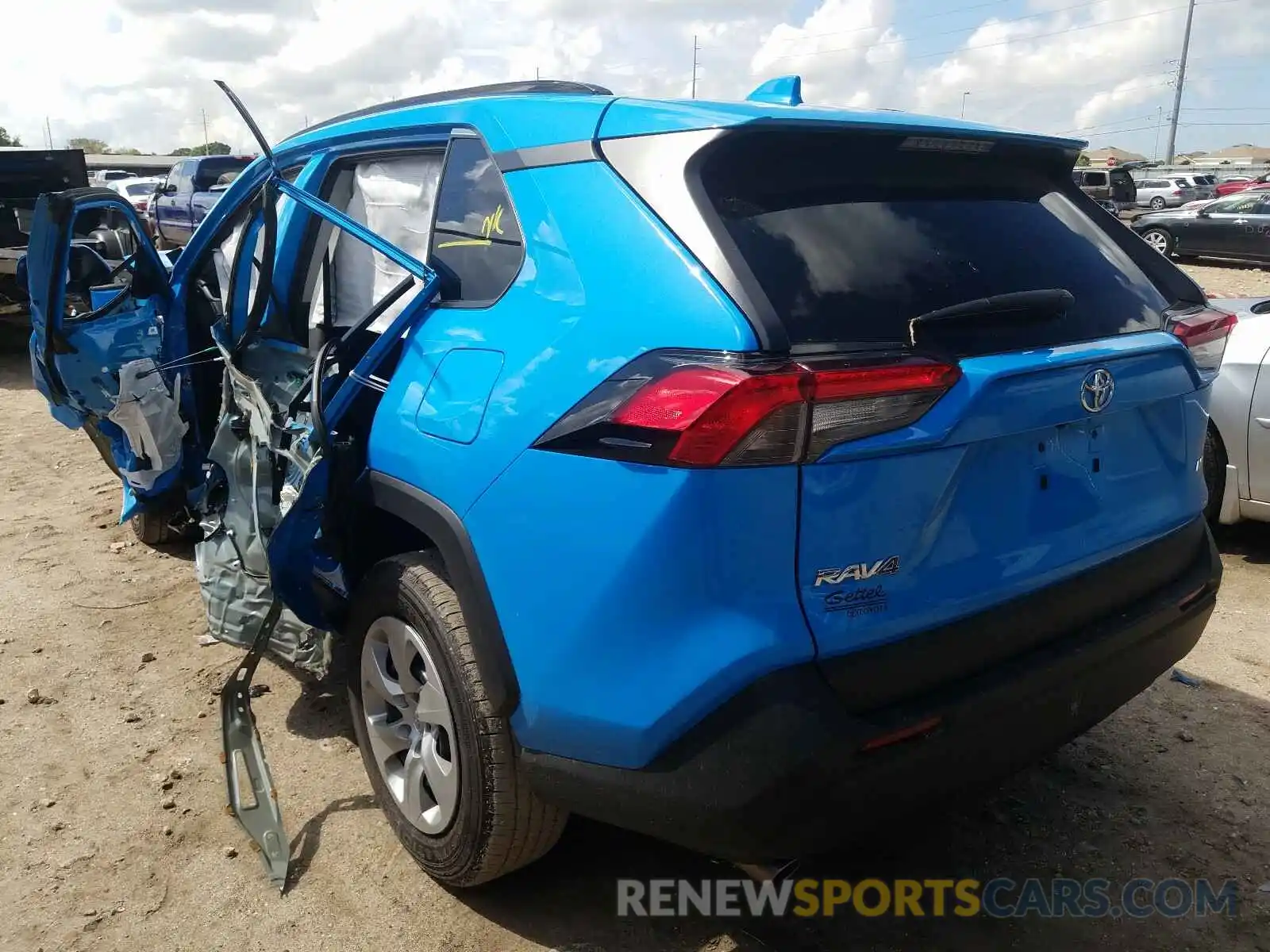 3 Photograph of a damaged car 2T3K1RFVXLC060124 TOYOTA RAV4 2020