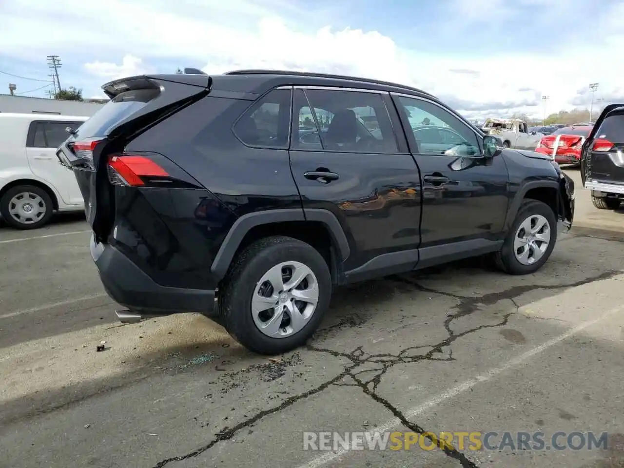 3 Photograph of a damaged car 2T3K1RFVXLW078363 TOYOTA RAV4 2020