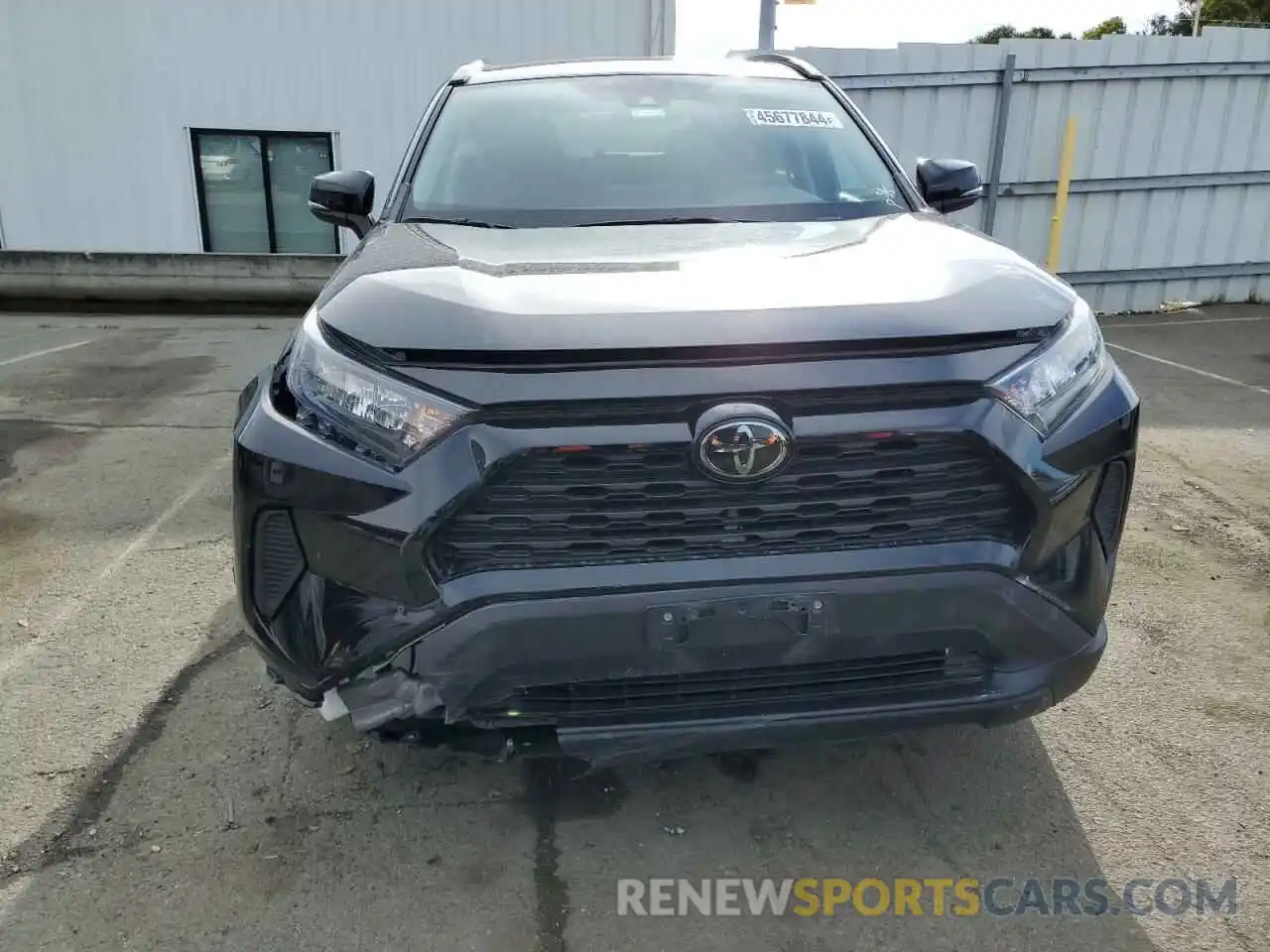 5 Photograph of a damaged car 2T3K1RFVXLW078363 TOYOTA RAV4 2020