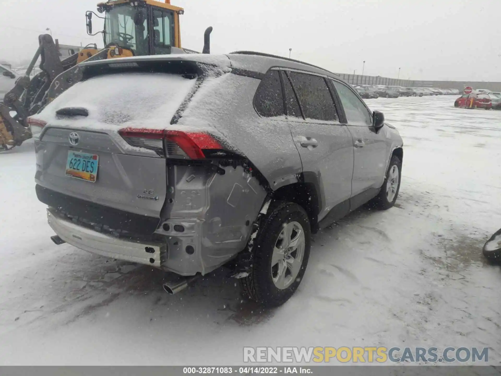 4 Photograph of a damaged car 2T3L6RFV3LW001355 TOYOTA RAV4 2020