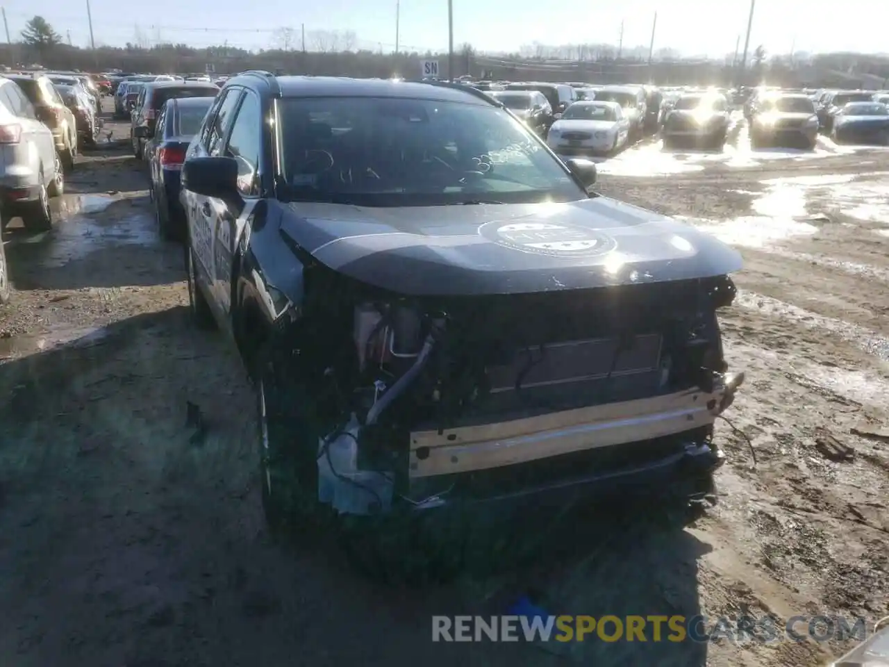 9 Photograph of a damaged car 2T3LWRFV1LW052112 TOYOTA RAV4 2020