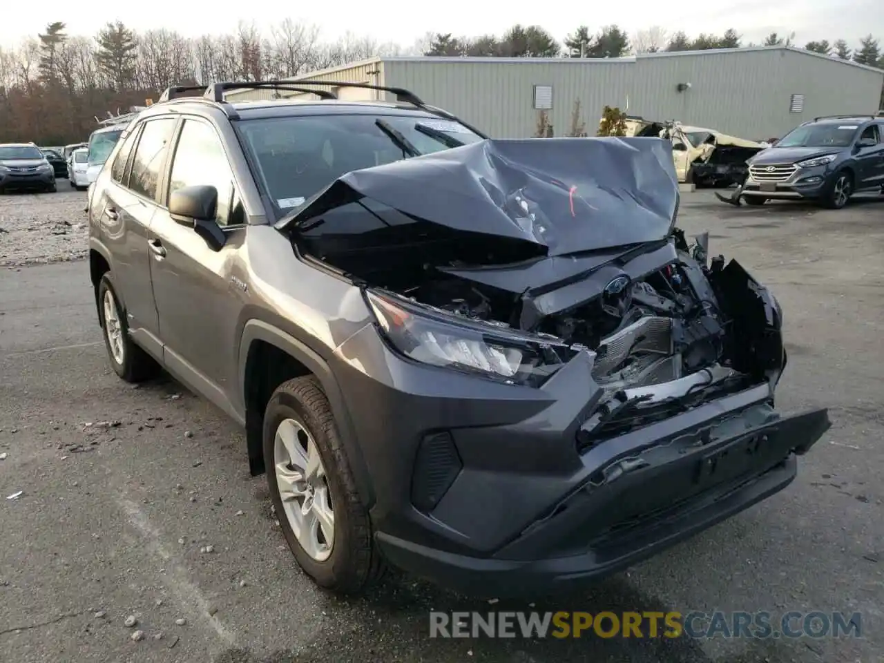 1 Photograph of a damaged car 2T3LWRFV1LW053518 TOYOTA RAV4 2020