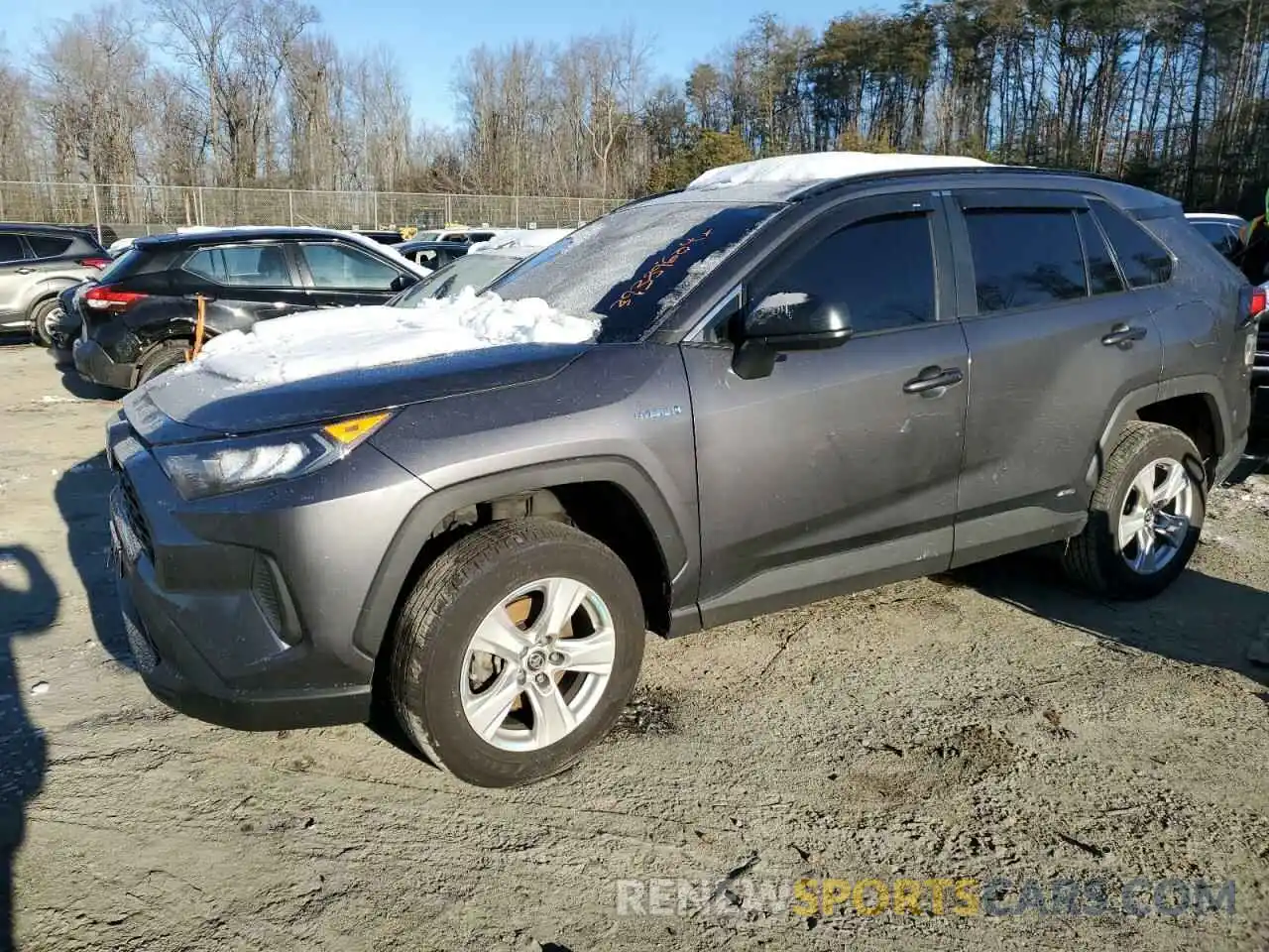 1 Photograph of a damaged car 2T3LWRFV2LW075186 TOYOTA RAV4 2020