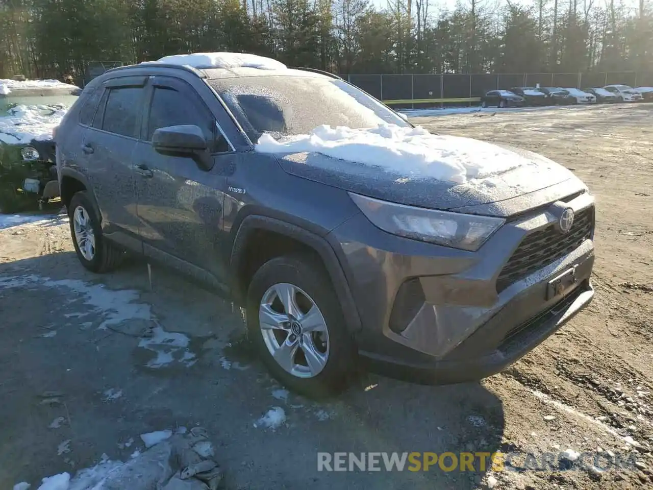 4 Photograph of a damaged car 2T3LWRFV2LW075186 TOYOTA RAV4 2020