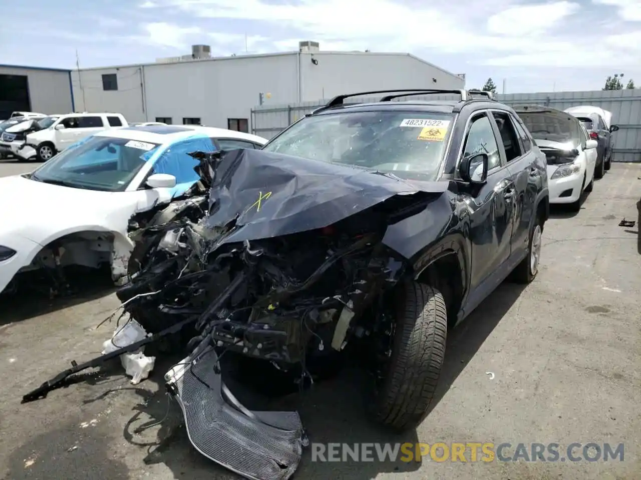 2 Photograph of a damaged car 2T3LWRFV5LW059001 TOYOTA RAV4 2020