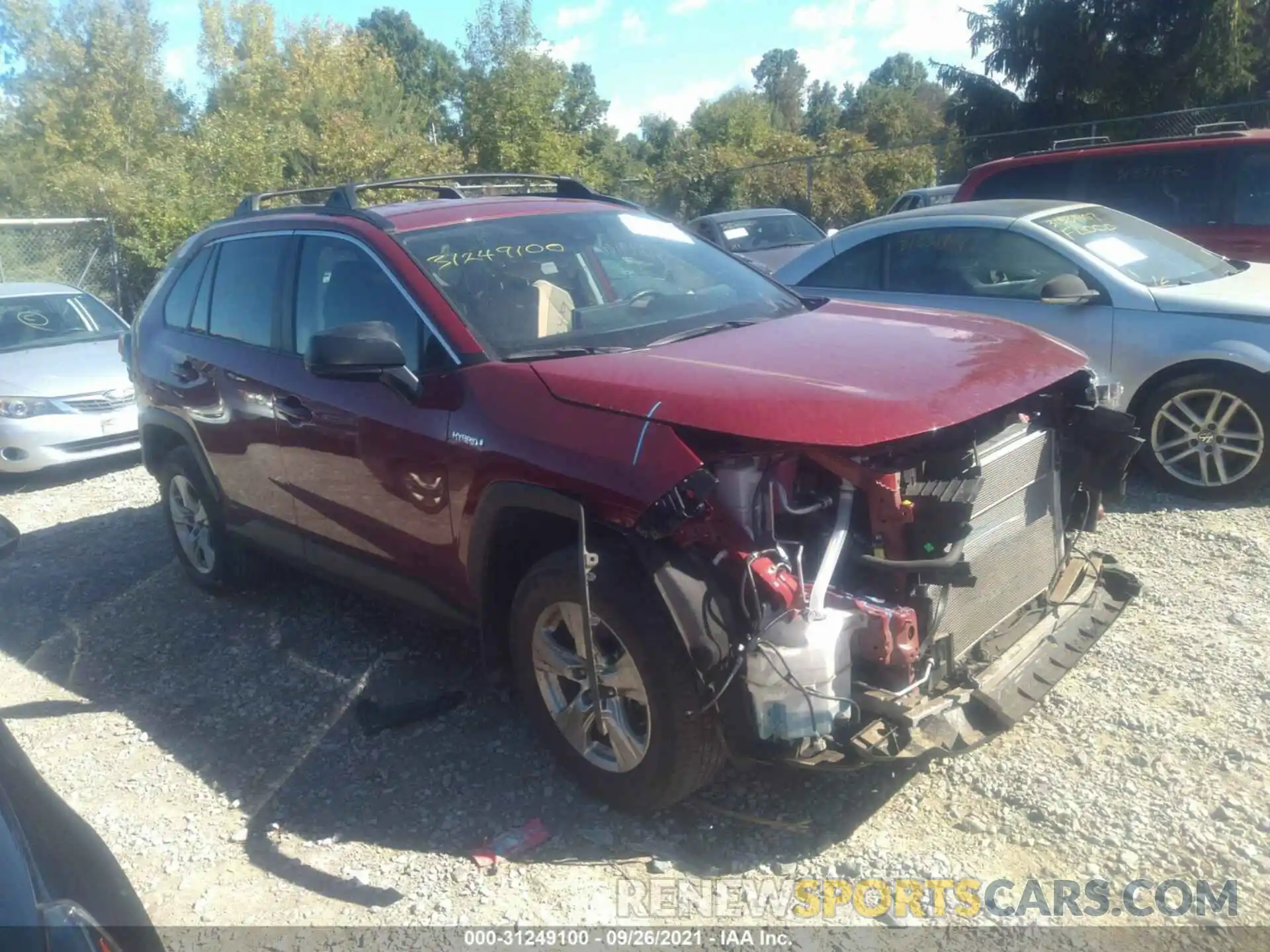 1 Photograph of a damaged car 2T3LWRFV5LW065204 TOYOTA RAV4 2020