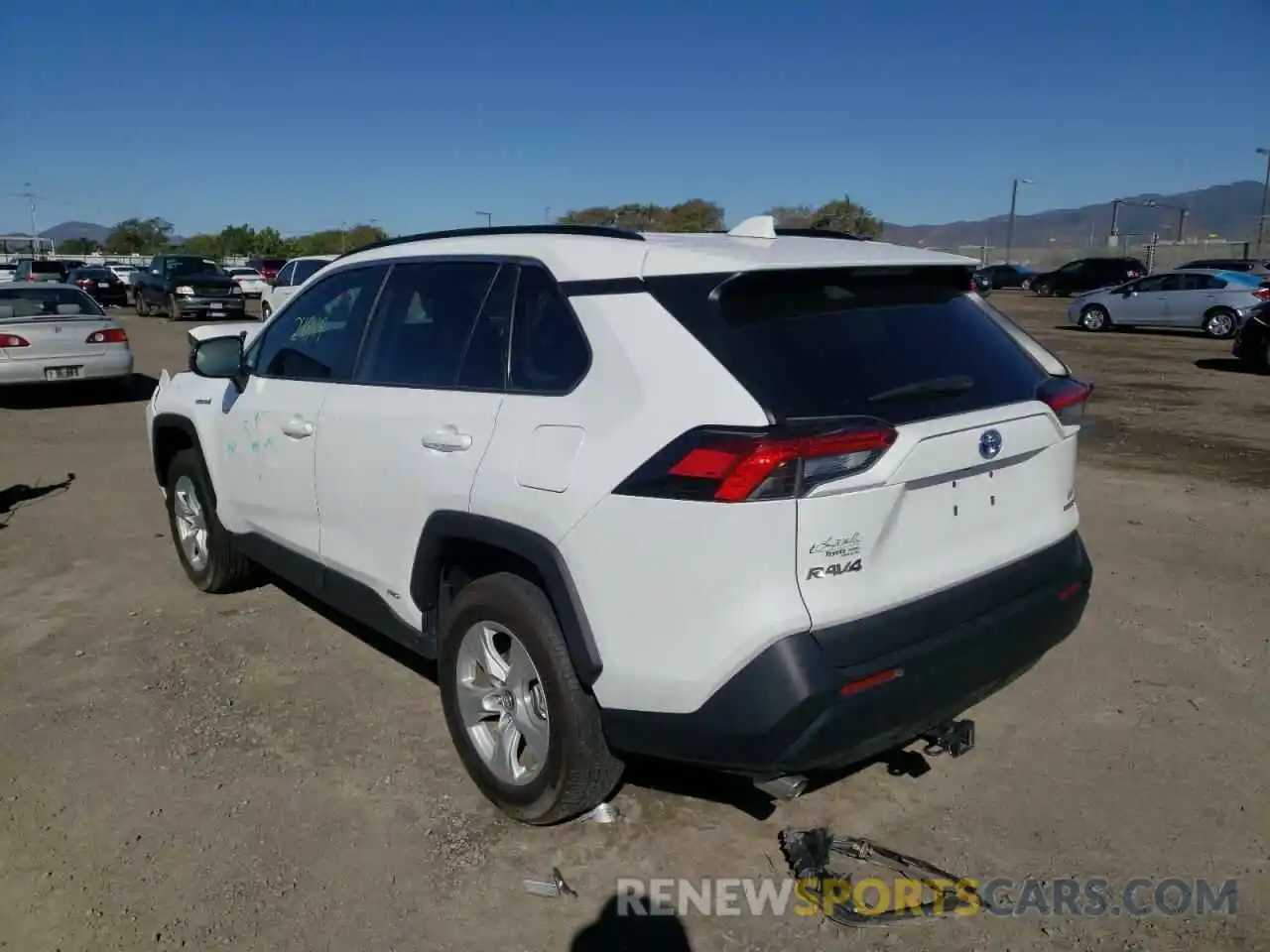 3 Photograph of a damaged car 2T3LWRFV9LW081955 TOYOTA RAV4 2020