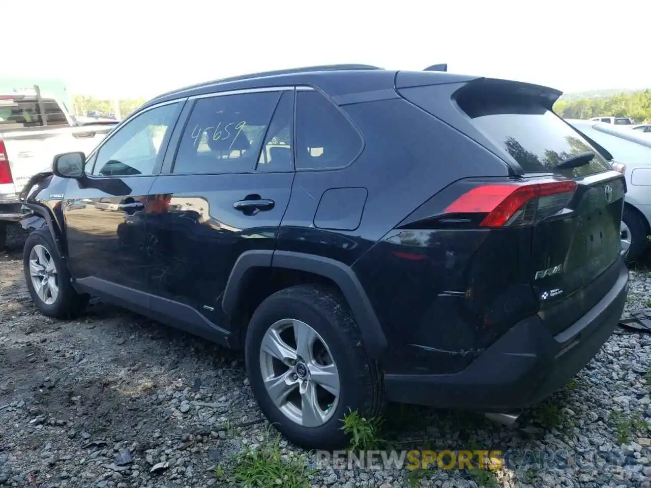 3 Photograph of a damaged car 2T3LWRFVXLW054747 TOYOTA RAV4 2020