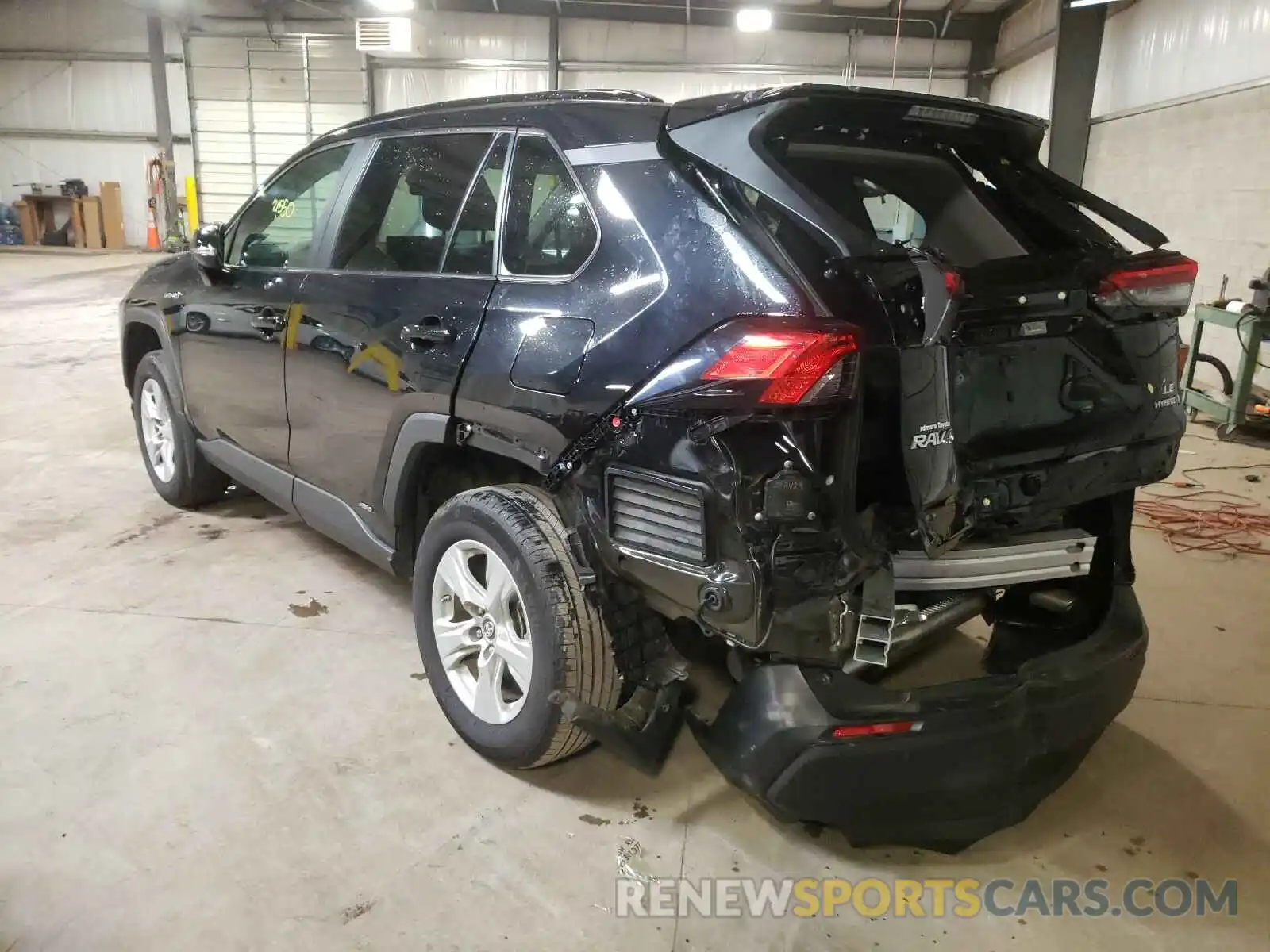 3 Photograph of a damaged car 2T3MWRFV0LW059234 TOYOTA RAV4 2020