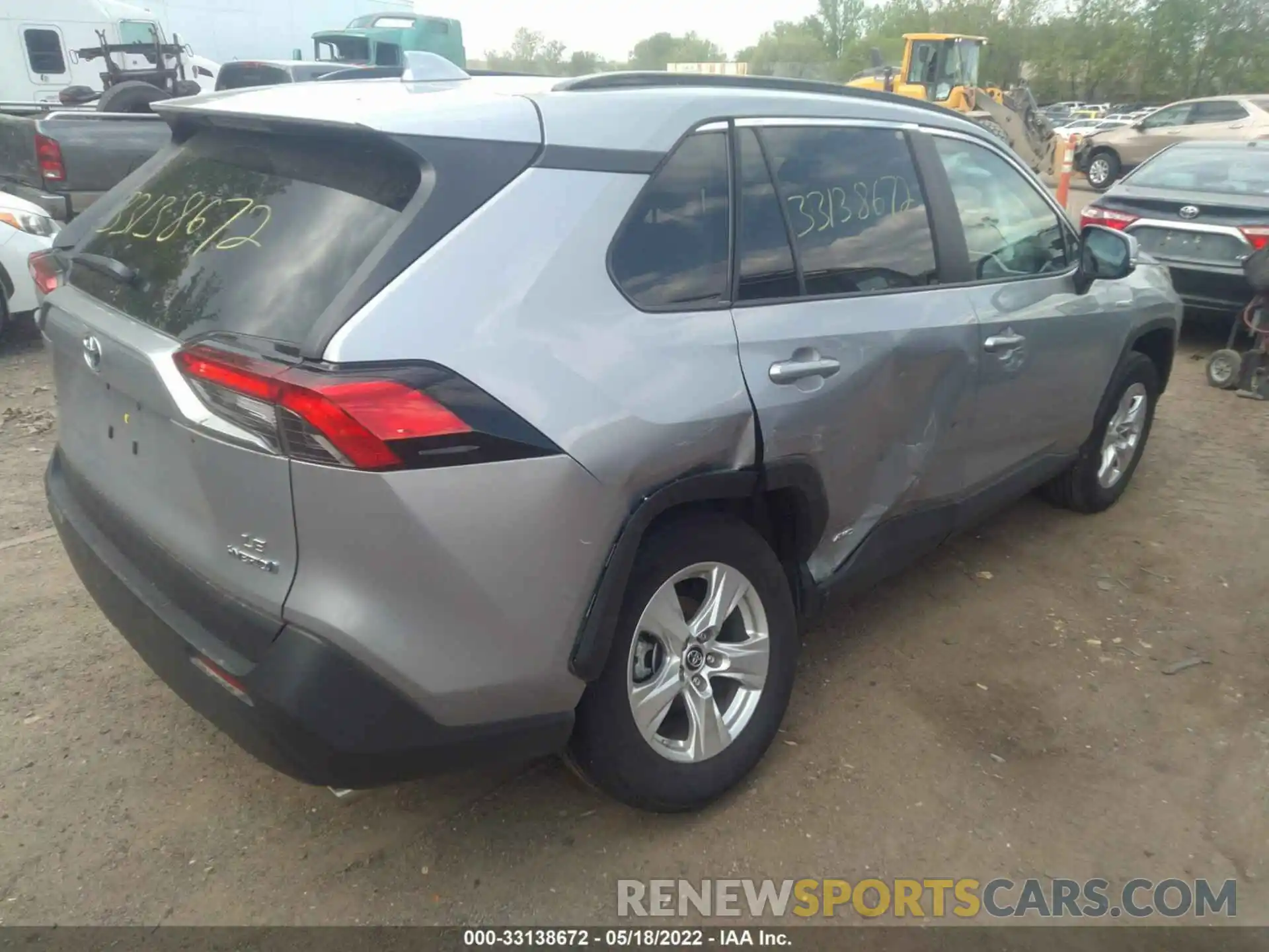 4 Photograph of a damaged car 2T3MWRFV0LW072890 TOYOTA RAV4 2020