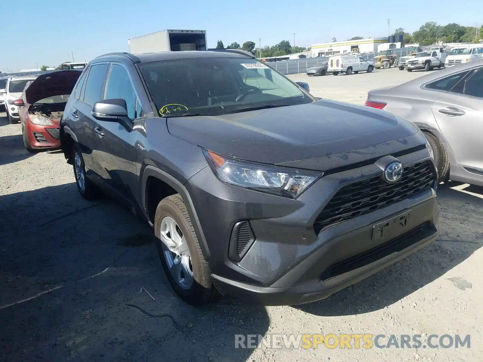 1 Photograph of a damaged car 2T3MWRFV1LW046914 TOYOTA RAV4 2020