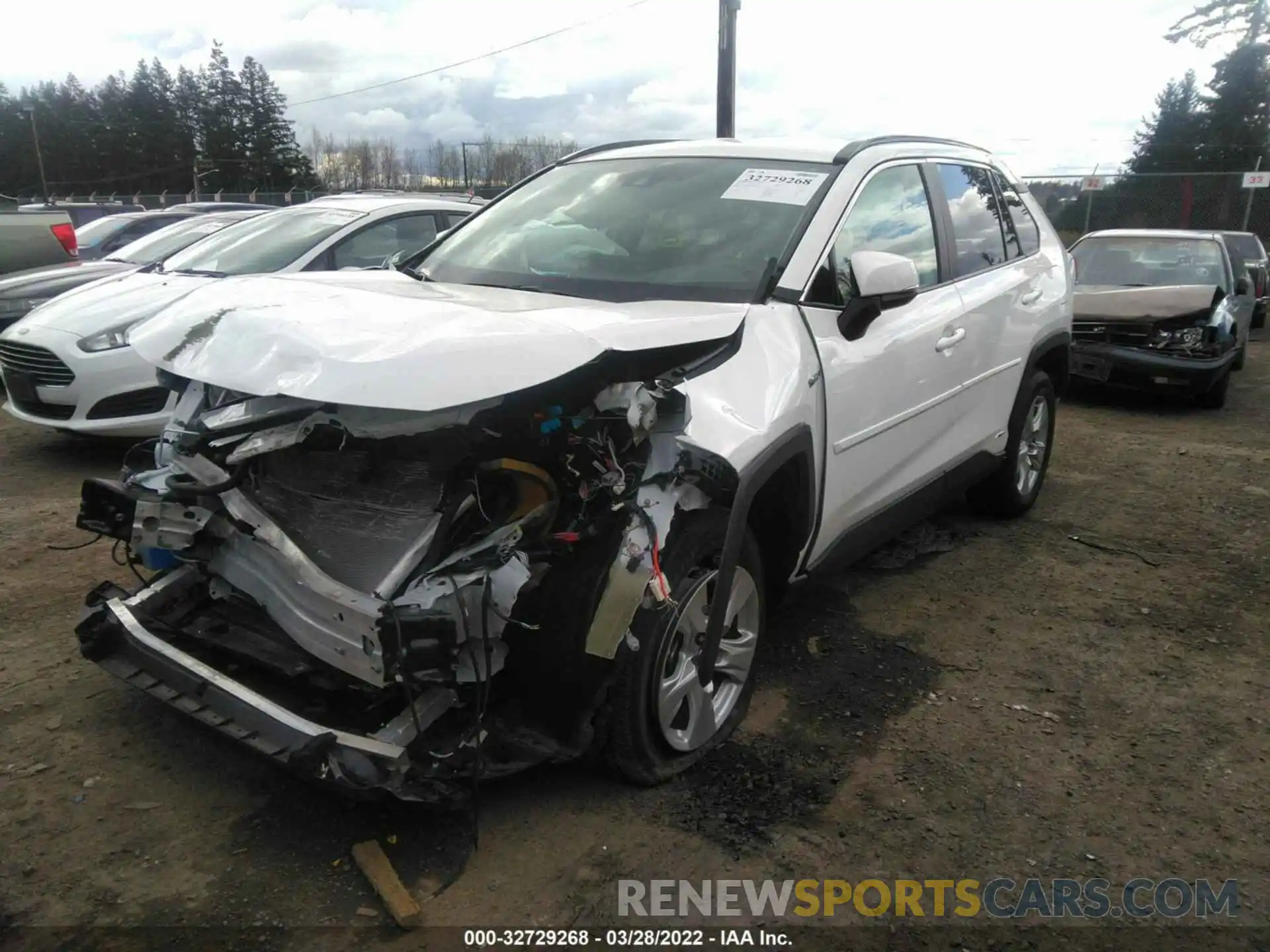 2 Photograph of a damaged car 2T3MWRFV2LW047912 TOYOTA RAV4 2020