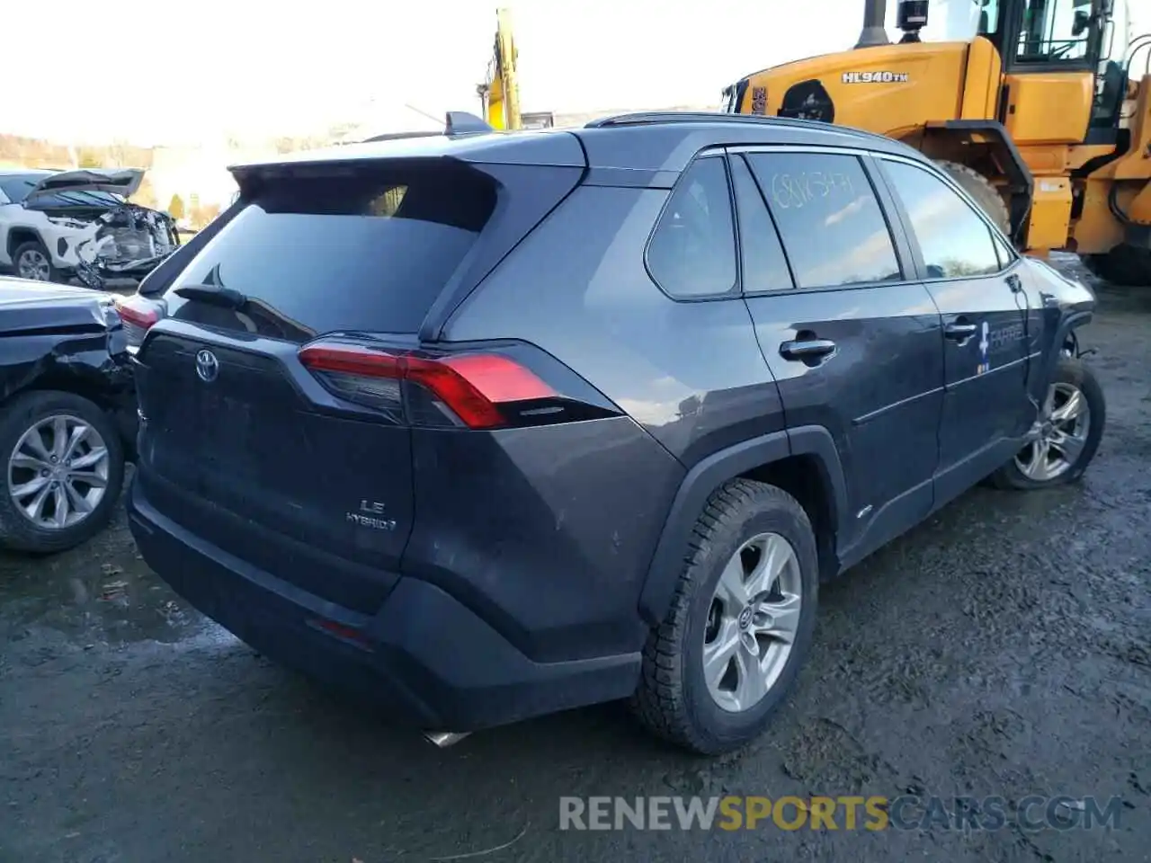 4 Photograph of a damaged car 2T3MWRFV2LW070168 TOYOTA RAV4 2020