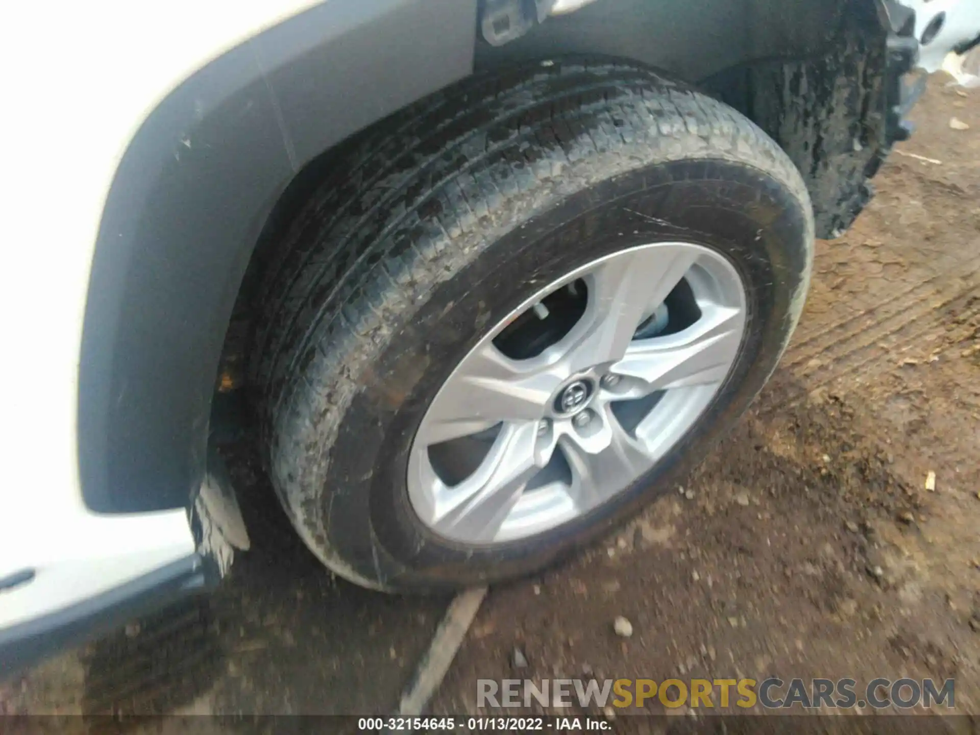 14 Photograph of a damaged car 2T3MWRFV3LW054304 TOYOTA RAV4 2020