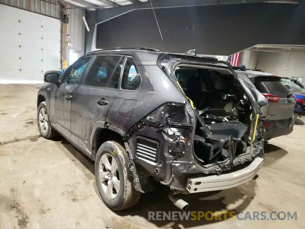 3 Photograph of a damaged car 2T3MWRFV3LW067294 TOYOTA RAV4 2020