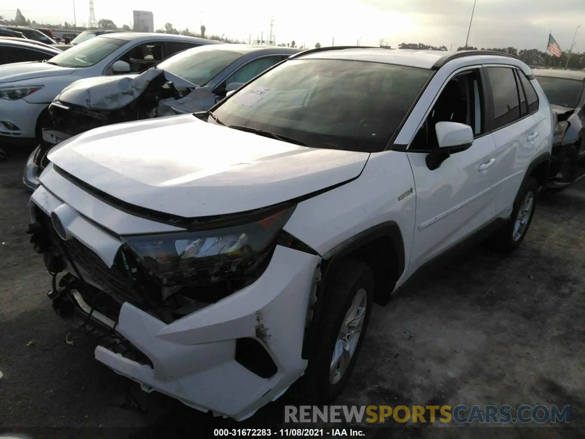 2 Фотография поврежденного автомобиля 2T3MWRFV3LW090719 TOYOTA RAV4 2020