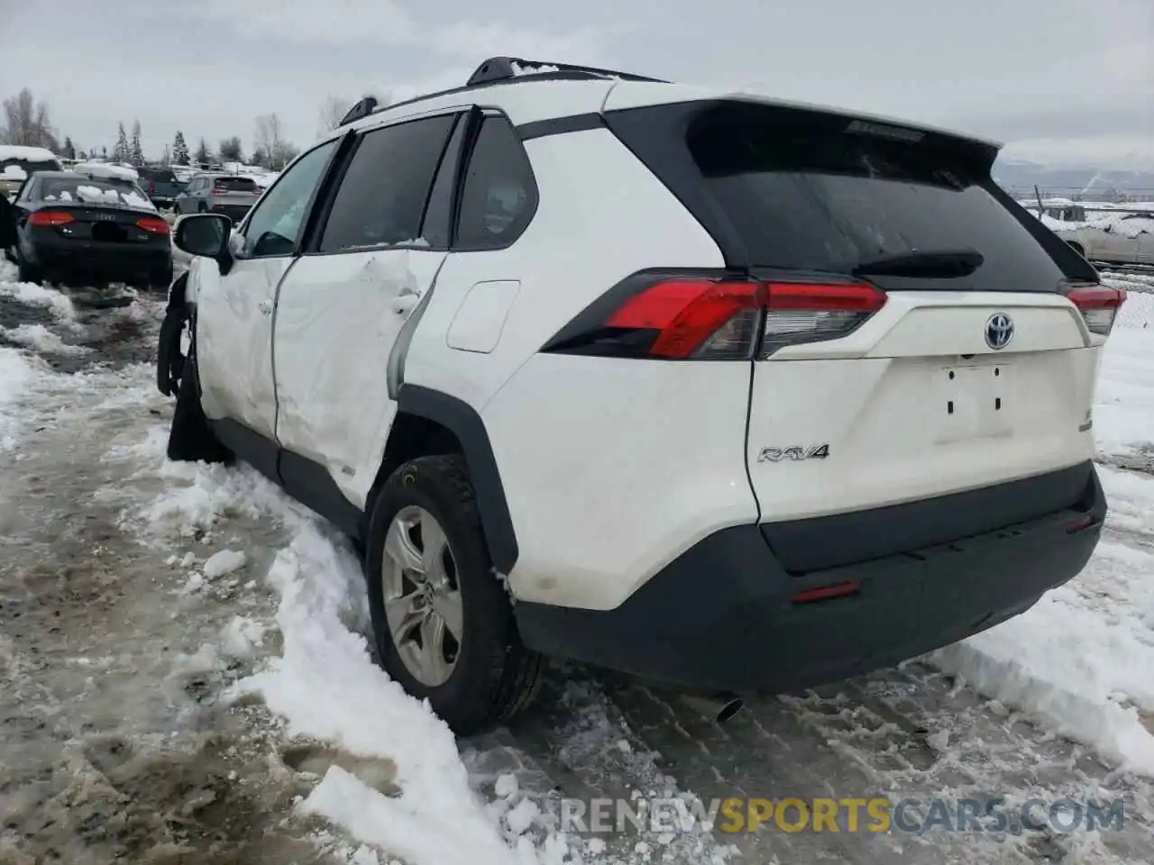 3 Photograph of a damaged car 2T3MWRFV4LW055462 TOYOTA RAV4 2020