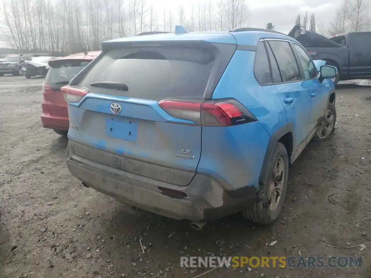 4 Photograph of a damaged car 2T3MWRFV4LW062332 TOYOTA RAV4 2020