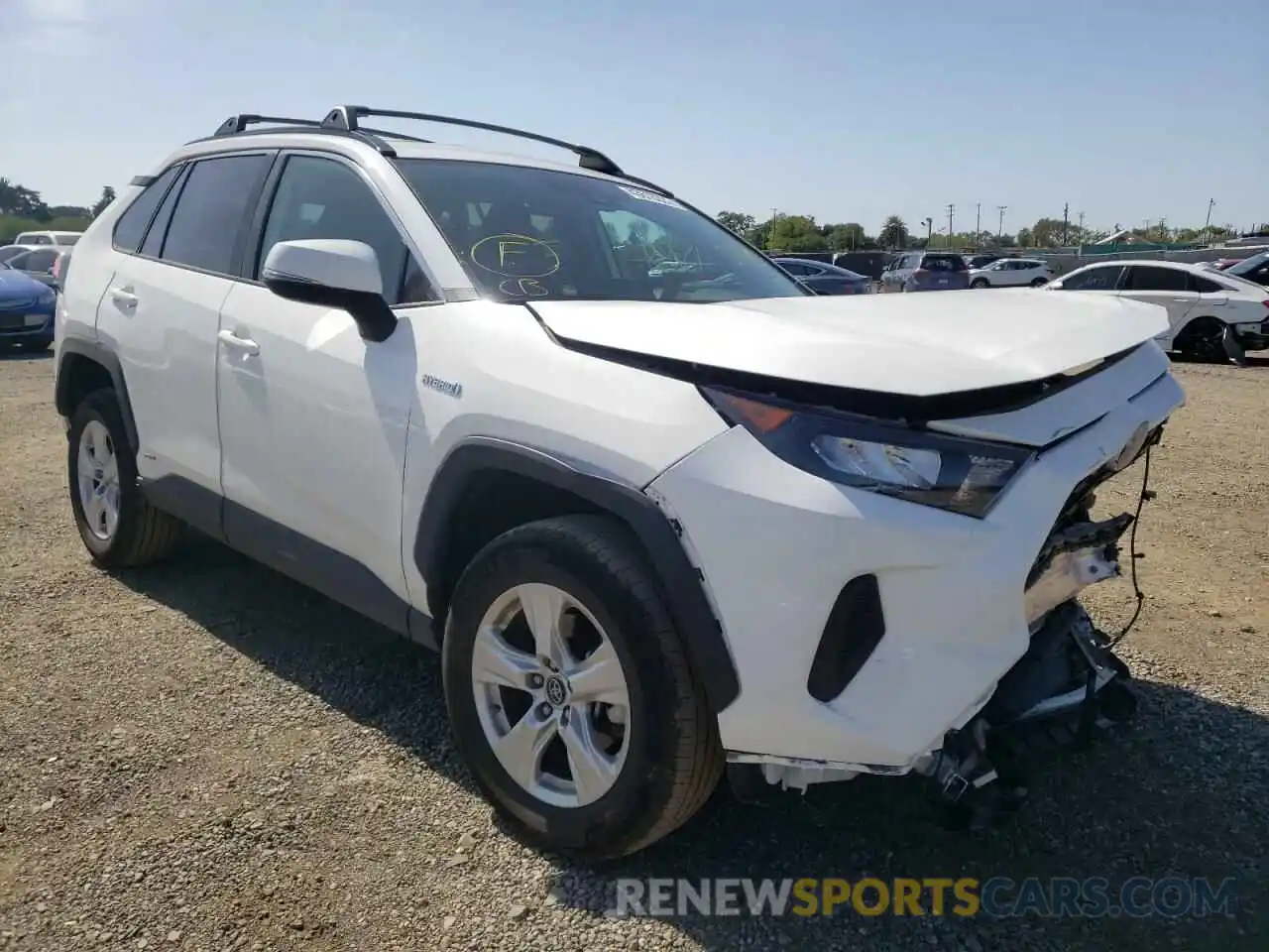 1 Photograph of a damaged car 2T3MWRFV4LW071208 TOYOTA RAV4 2020